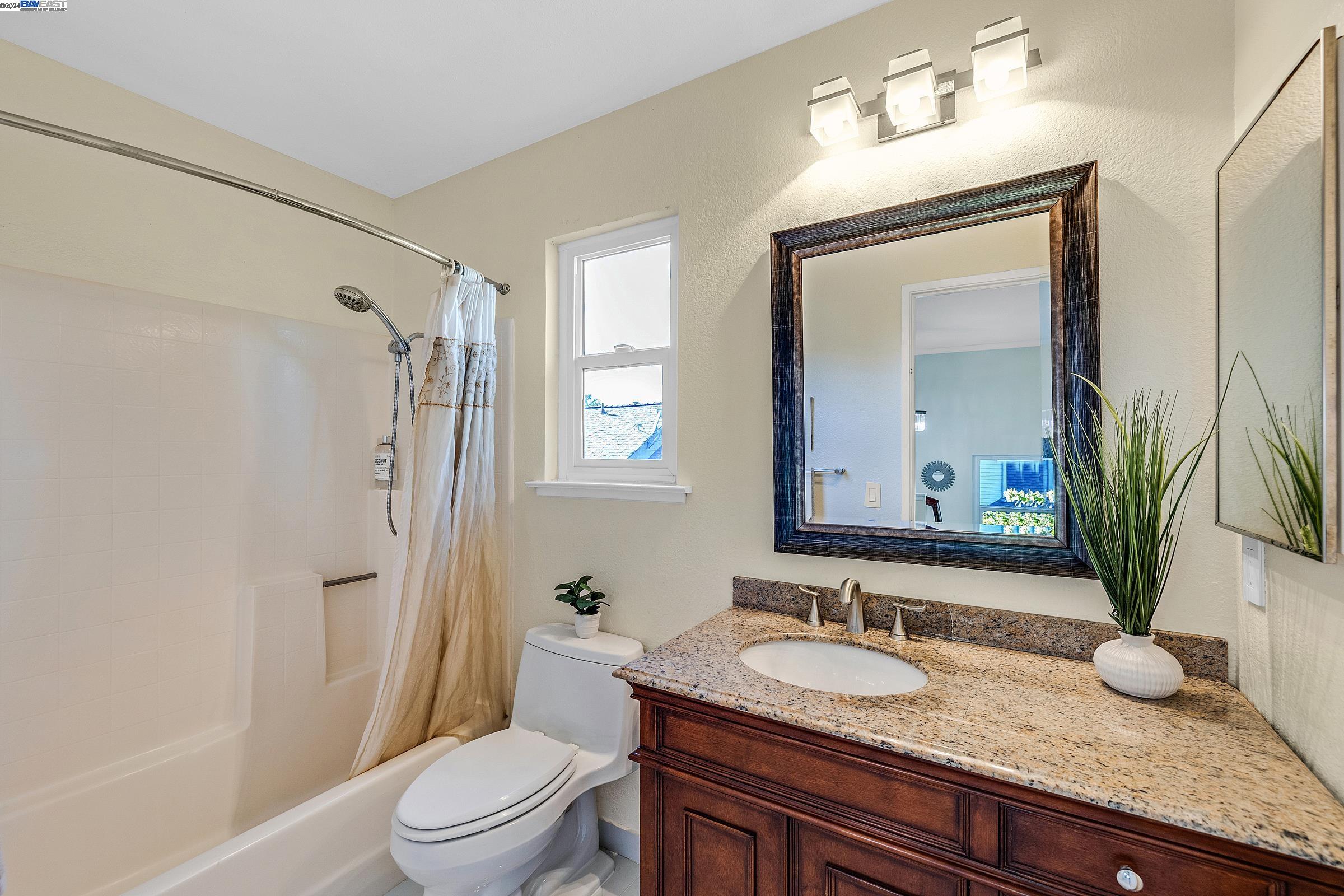 Detail Gallery Image 26 of 45 For 3802 Kamp Dr, Pleasanton,  CA 94588 - 3 Beds | 2/1 Baths