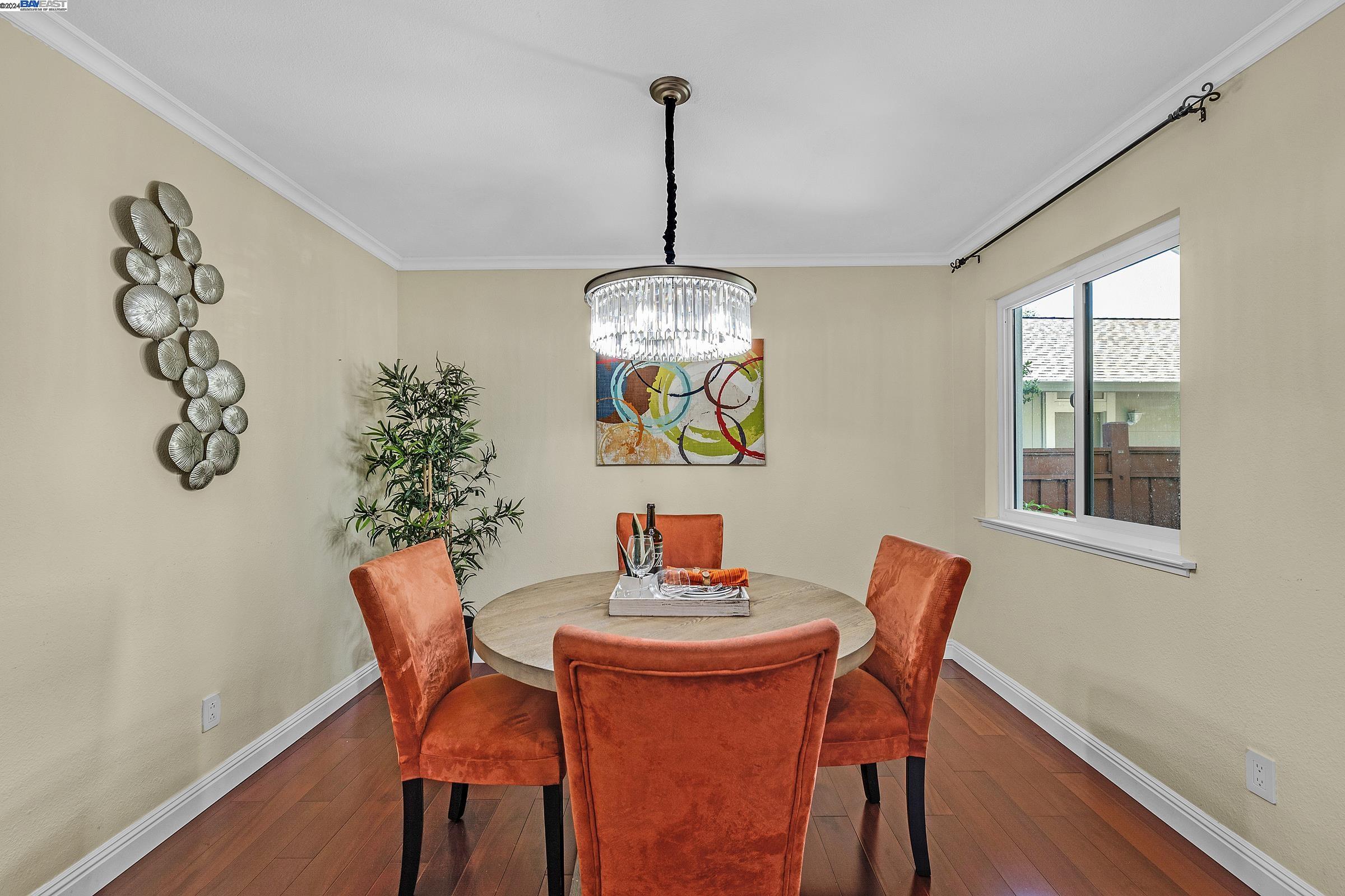 Detail Gallery Image 10 of 45 For 3802 Kamp Dr, Pleasanton,  CA 94588 - 3 Beds | 2/1 Baths