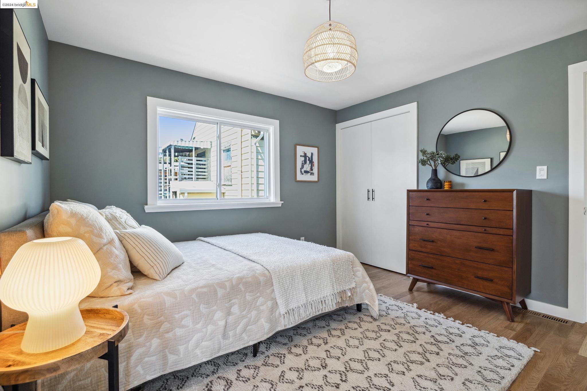 Detail Gallery Image 23 of 47 For 2714 Wallace St, Berkeley,  CA 94702 - 3 Beds | 2 Baths