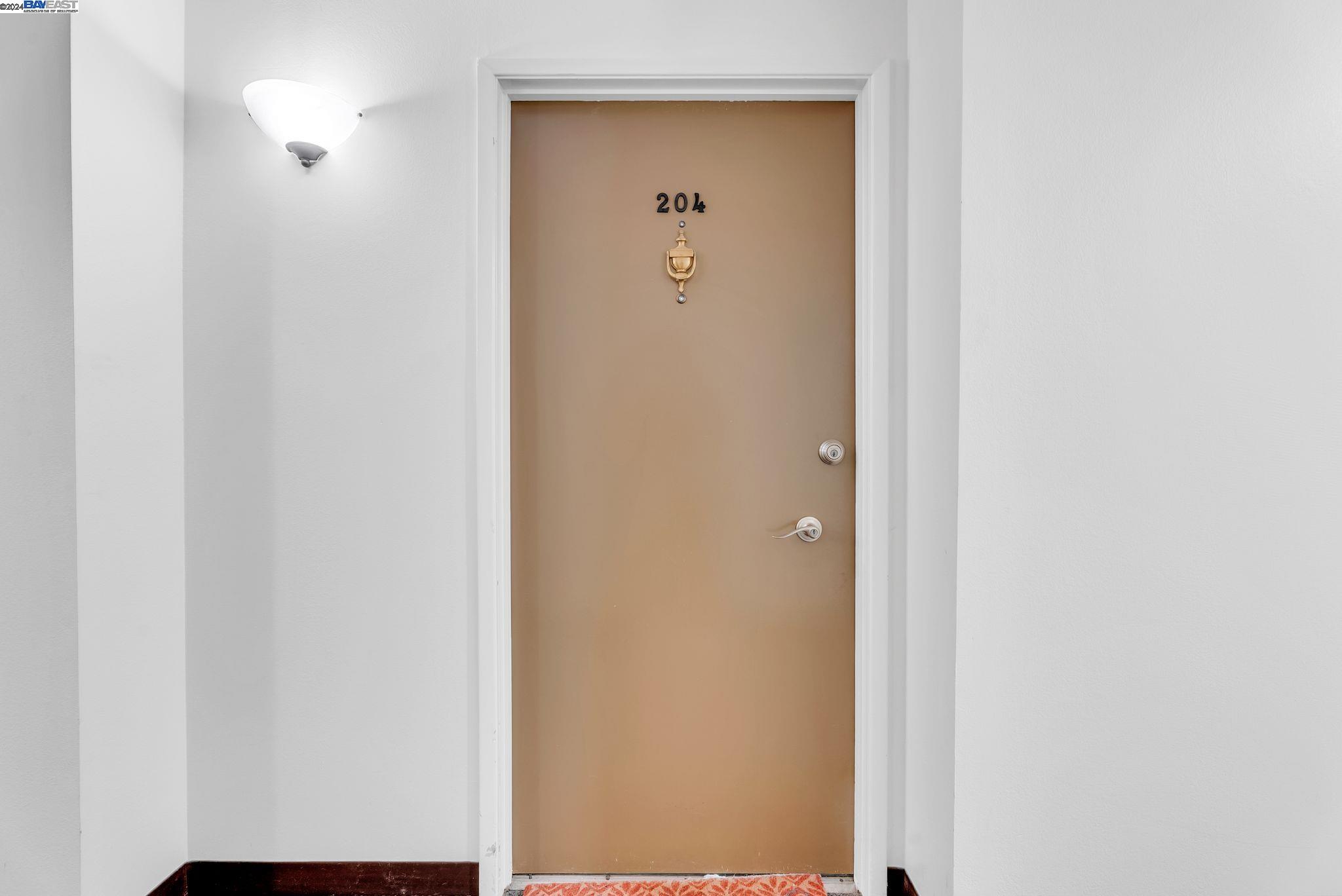Detail Gallery Image 18 of 22 For 398 Adams St #204,  Oakland,  CA 94610 - 1 Beds | 1 Baths