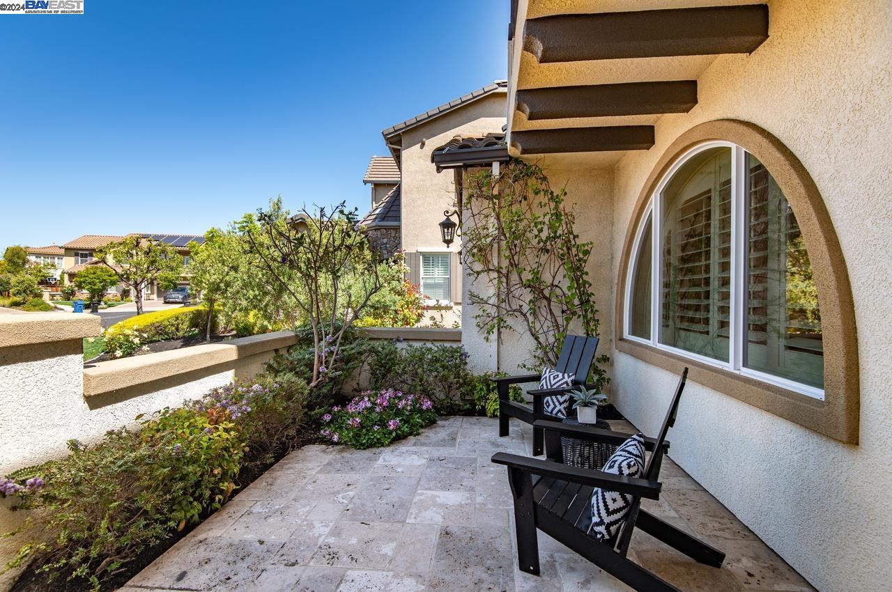 Detail Gallery Image 7 of 49 For 108 Rimini Ct, Danville,  CA 94506 - 5 Beds | 4 Baths
