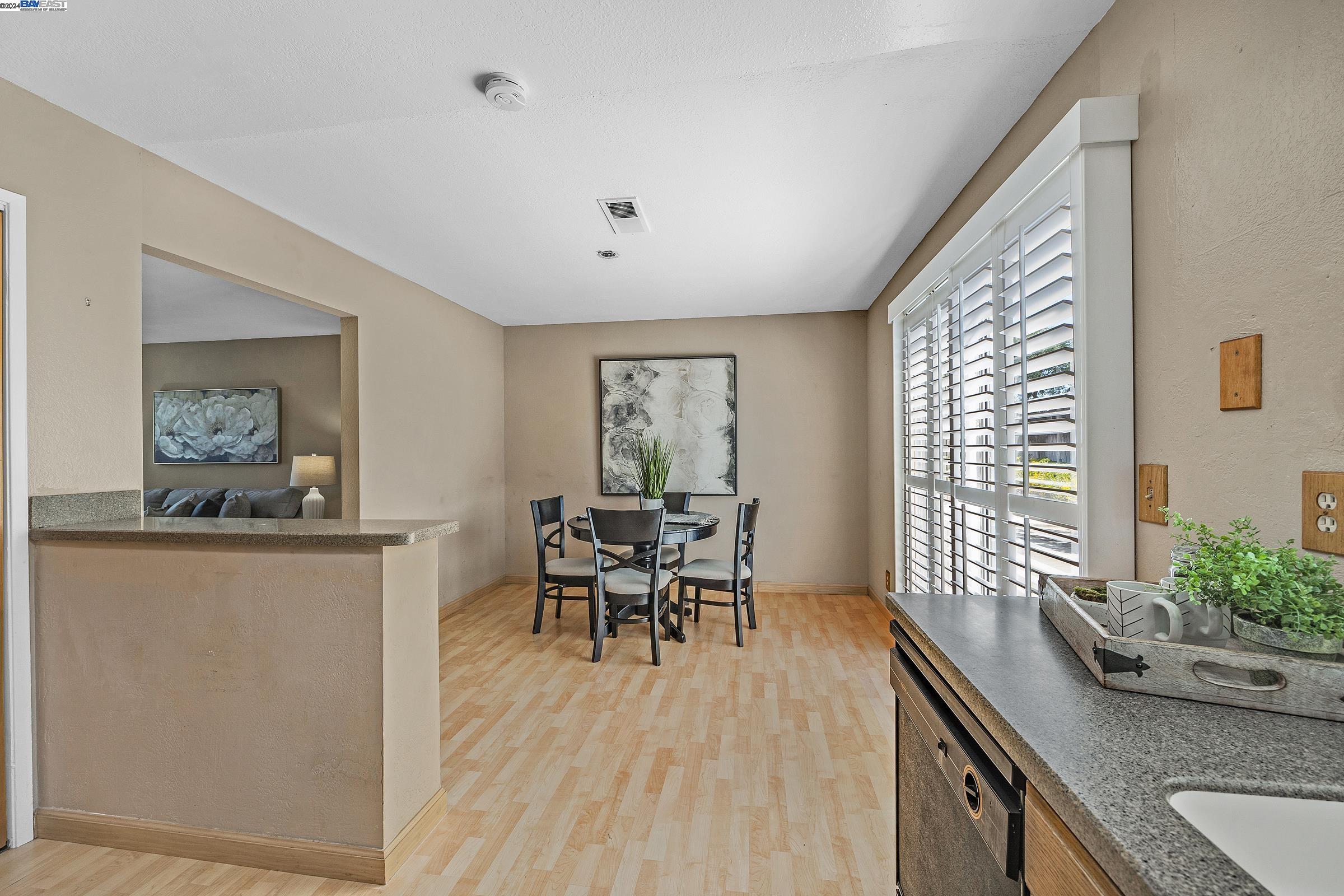 Detail Gallery Image 12 of 31 For 5658 Firestone Road, Livermore,  CA 94551 - 3 Beds | 2 Baths