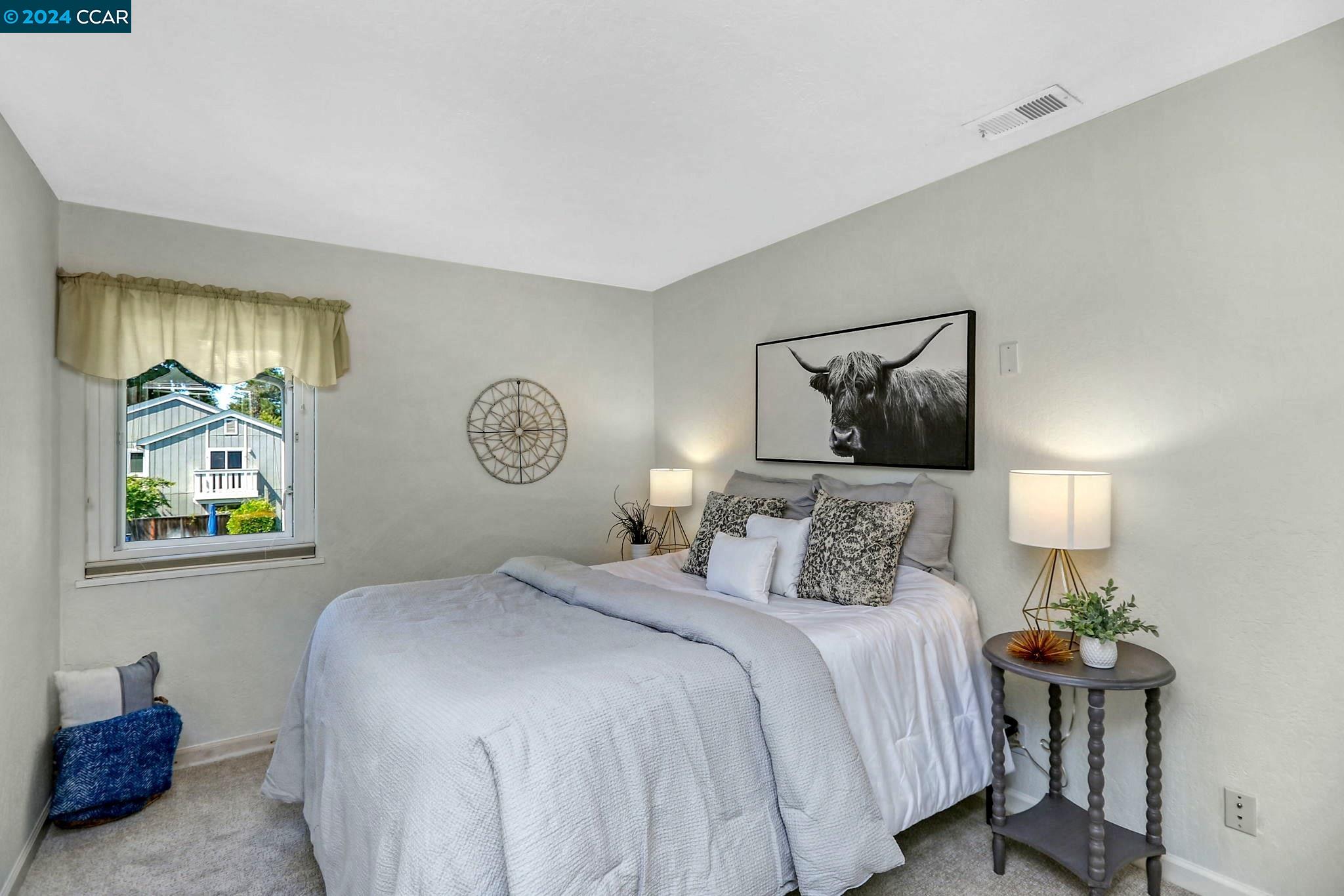 Detail Gallery Image 21 of 29 For 110 Summerwood Pl, Concord,  CA 94518 - 3 Beds | 2/1 Baths