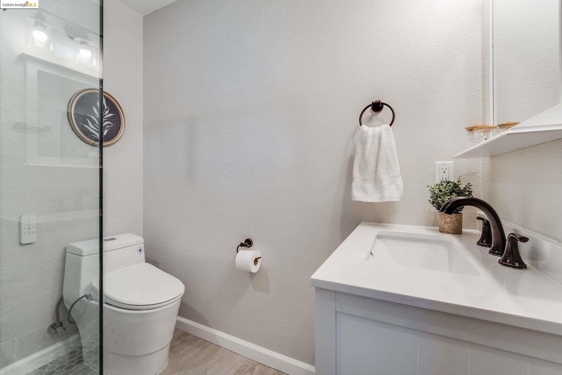 Detail Gallery Image 24 of 31 For 7843 Gardella Dr, Dublin,  CA 94568 - 3 Beds | 2 Baths