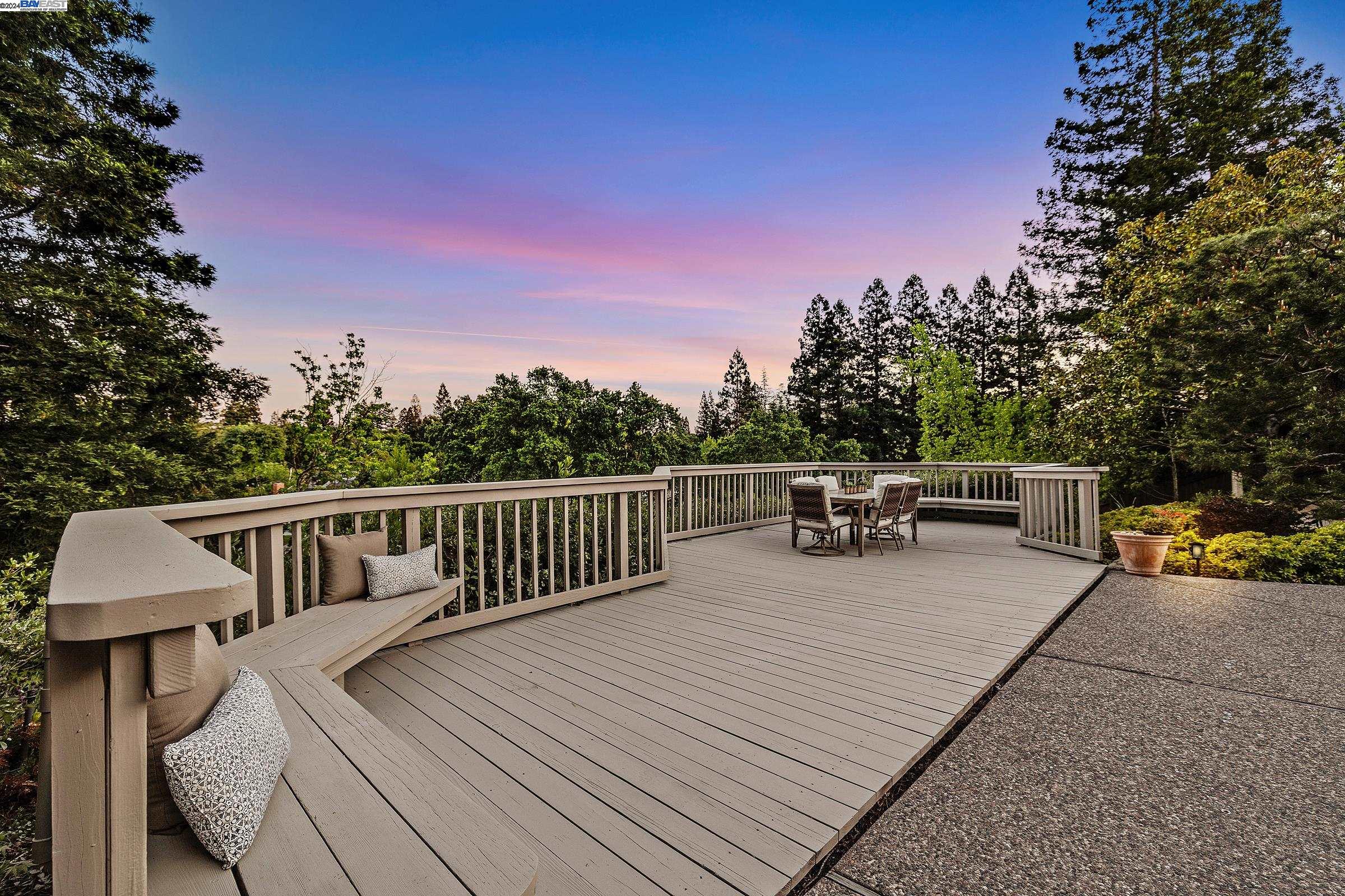 Detail Gallery Image 35 of 60 For 95 Park Meadow Ct, Alamo,  CA 94507 - 4 Beds | 2/1 Baths