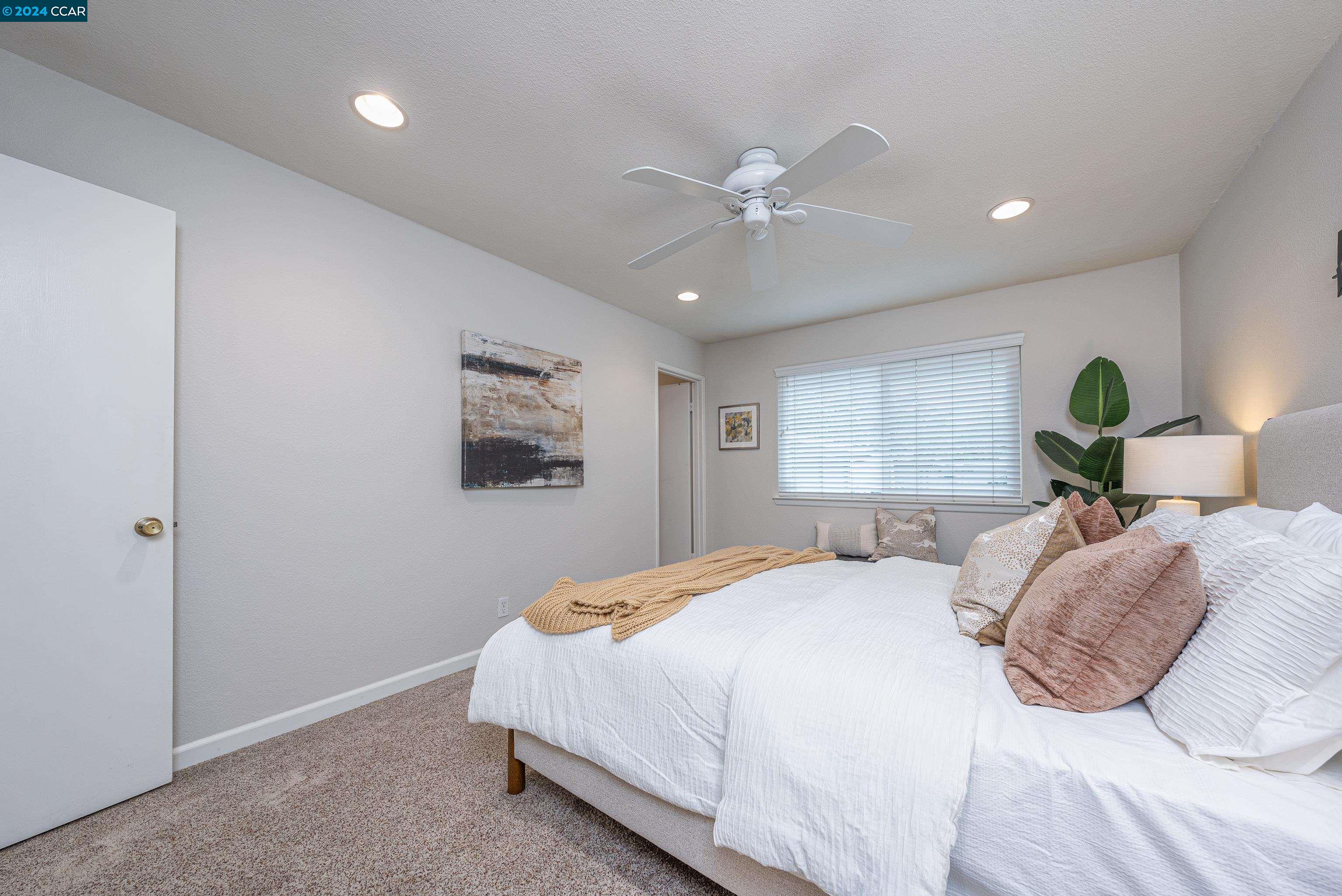 Detail Gallery Image 38 of 59 For 2828 Bollinger Canyon Rd, San Ramon,  CA 94583 - 3 Beds | 2 Baths