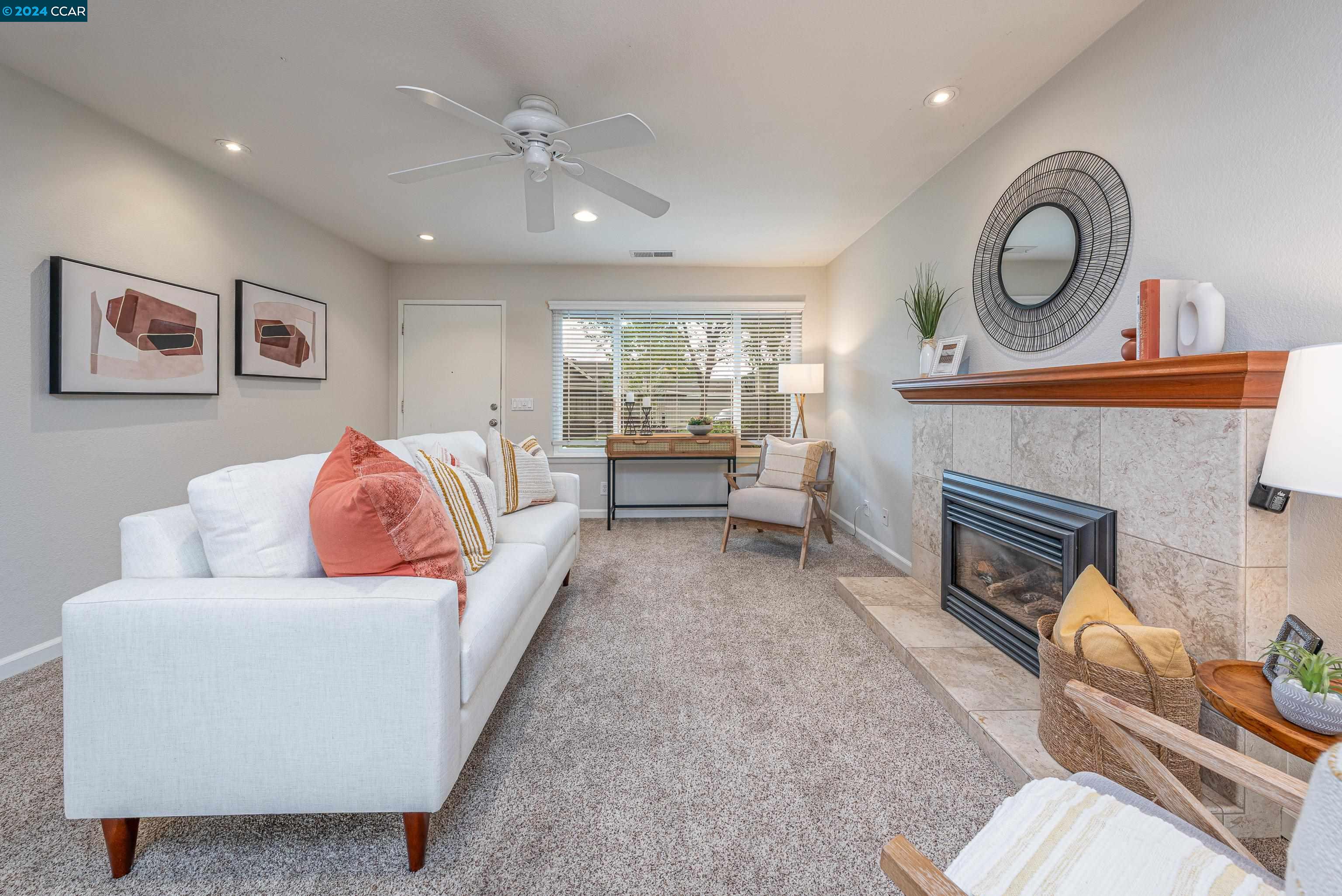 Photo #5: 41058060 Listing 