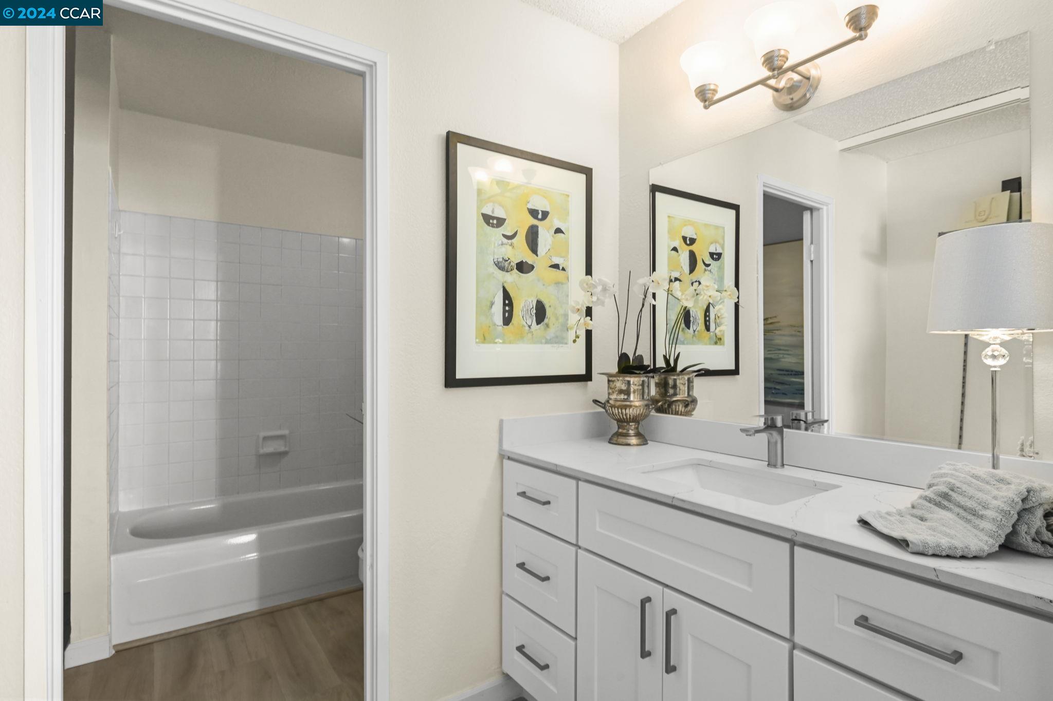 Detail Gallery Image 20 of 24 For 555 Pierce St #931,  Albany,  CA 94706 - 2 Beds | 2 Baths