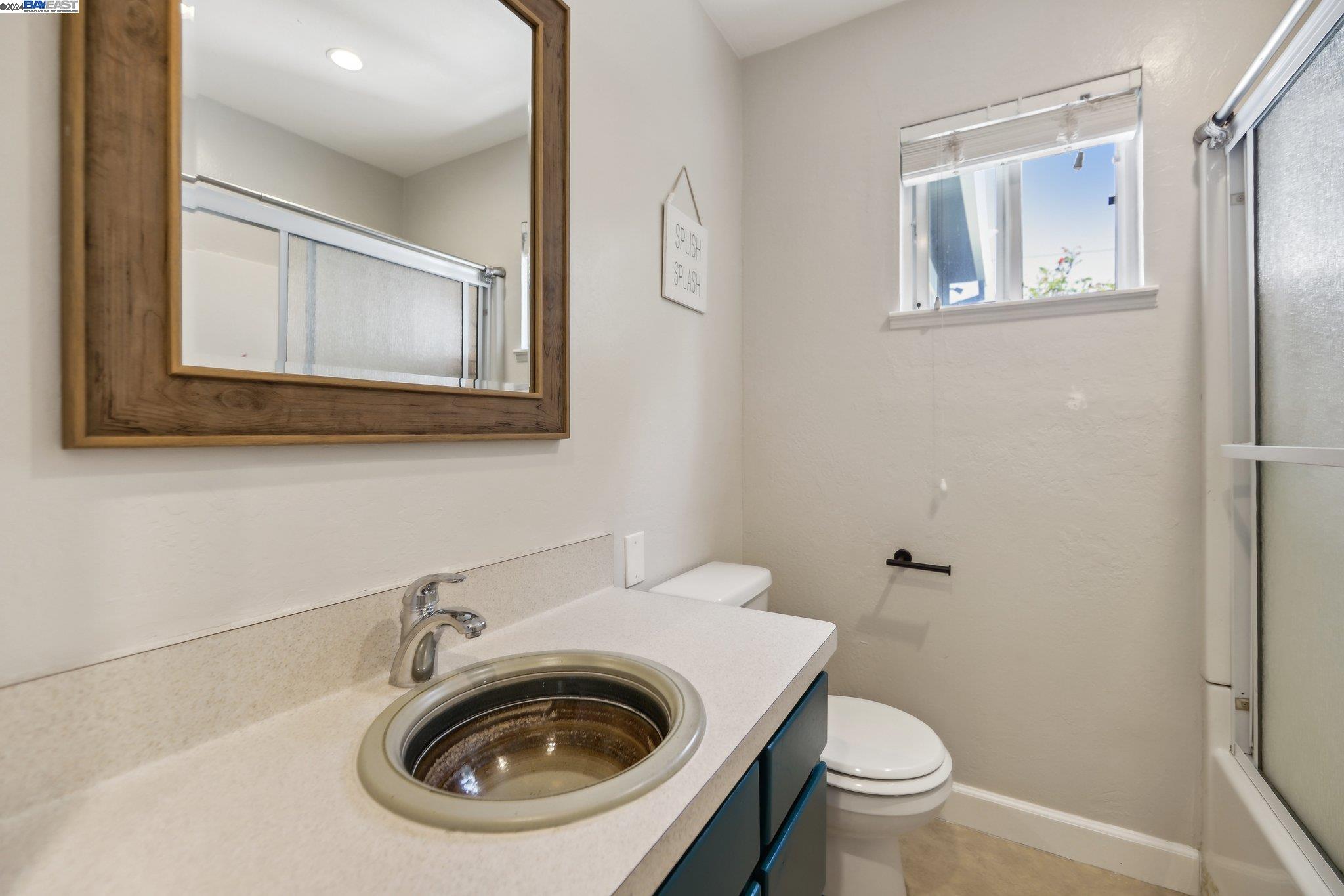 Detail Gallery Image 20 of 44 For 1884 Carlotta Dr, Concord,  CA 94519 - 3 Beds | 2 Baths