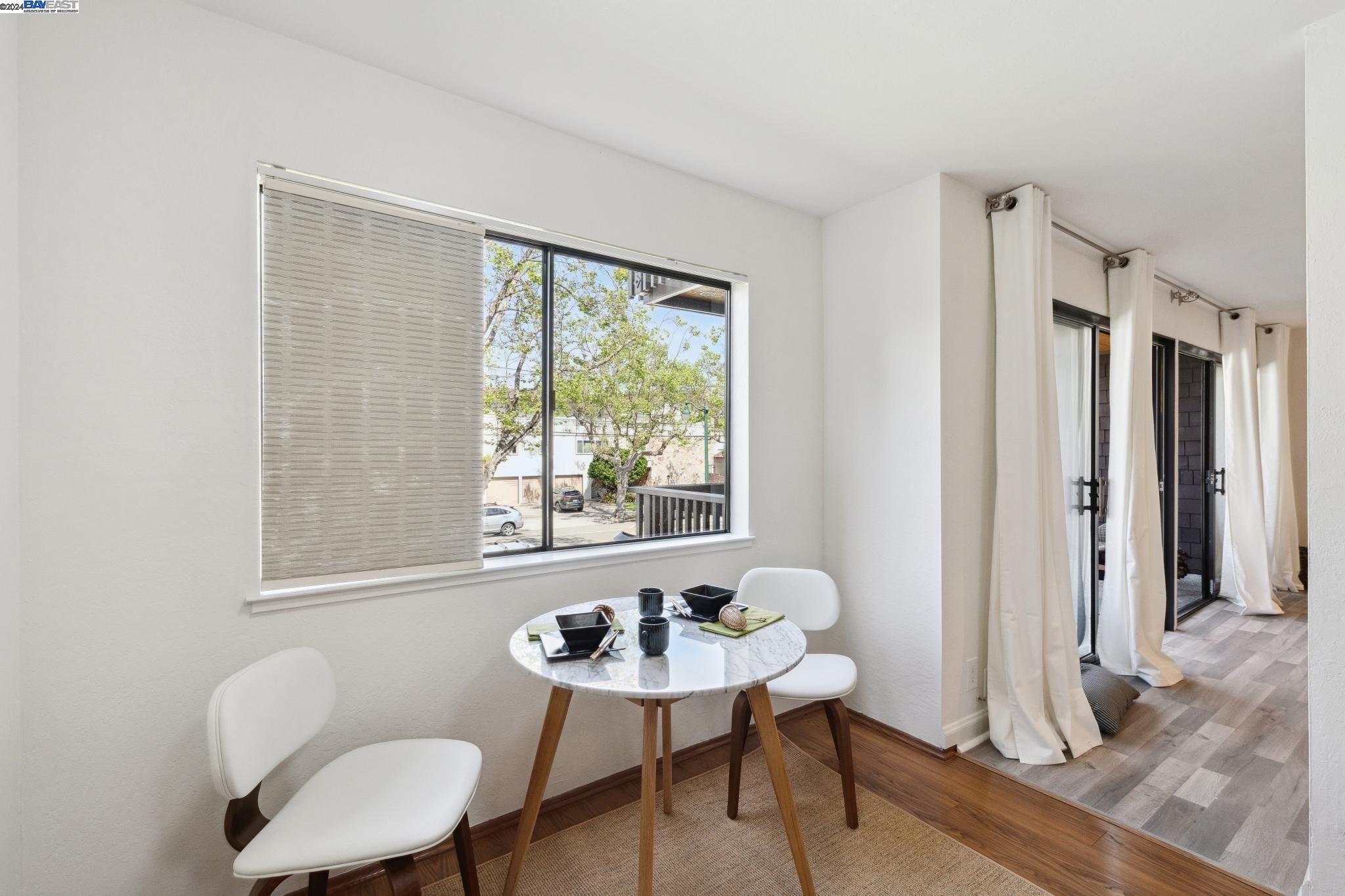 Detail Gallery Image 25 of 42 For 1810 Central Ave #205,  Alameda,  CA 94501 - 2 Beds | 2 Baths