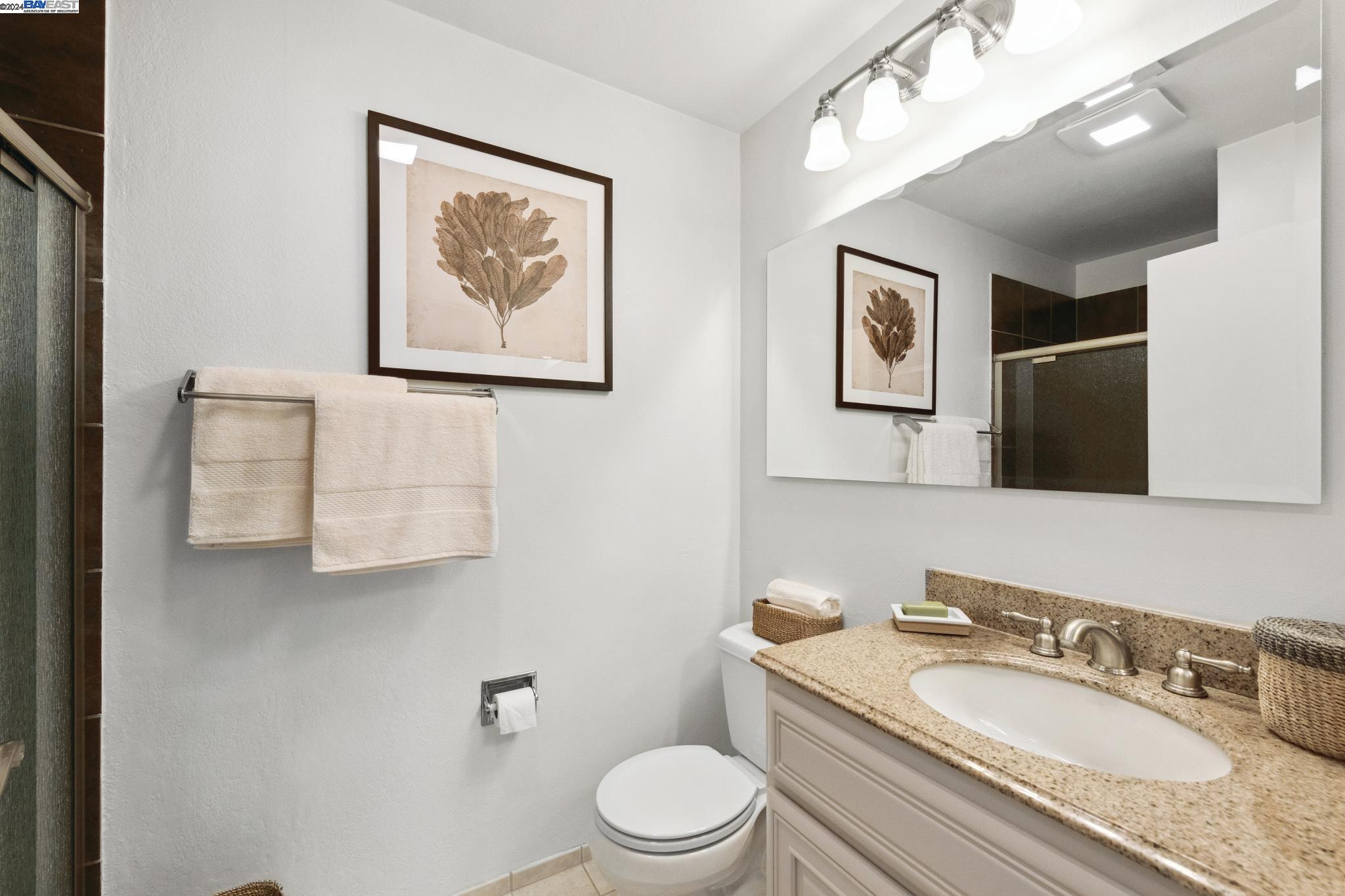 Detail Gallery Image 37 of 42 For 1810 Central Ave #205,  Alameda,  CA 94501 - 2 Beds | 2 Baths