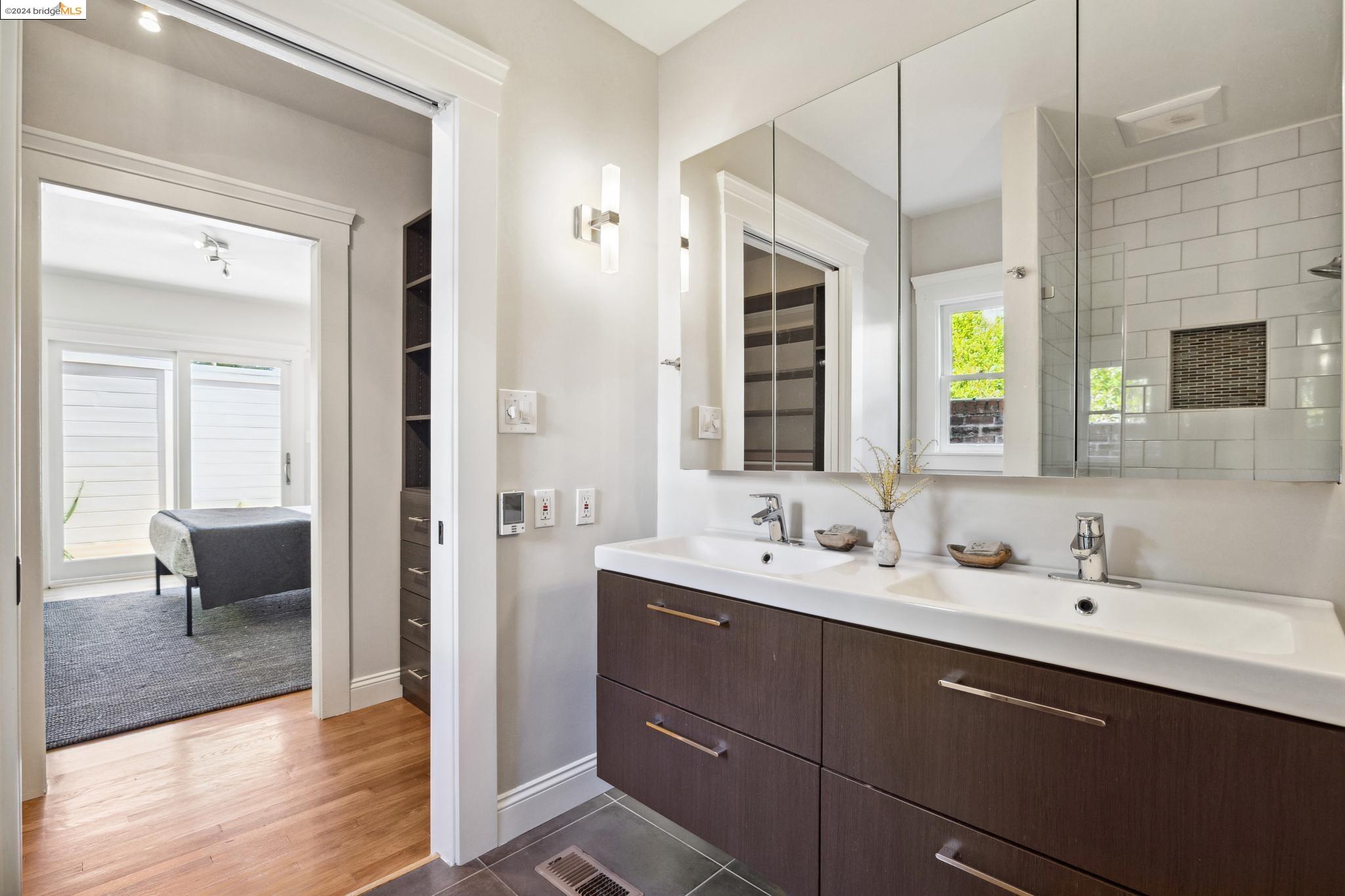 Detail Gallery Image 36 of 60 For 718 Mckinley Ave, Oakland,  CA 94610 - 3 Beds | 2 Baths