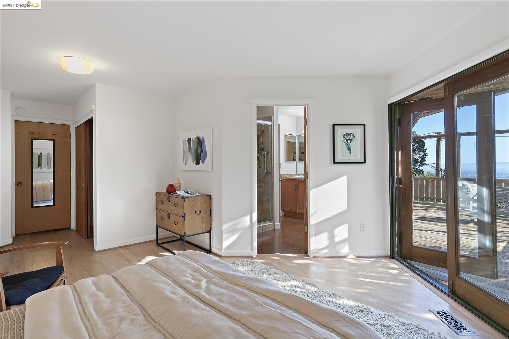 Detail Gallery Image 40 of 47 For 1024 Creston Rd, Berkeley,  CA 94708 - 4 Beds | 2/1 Baths