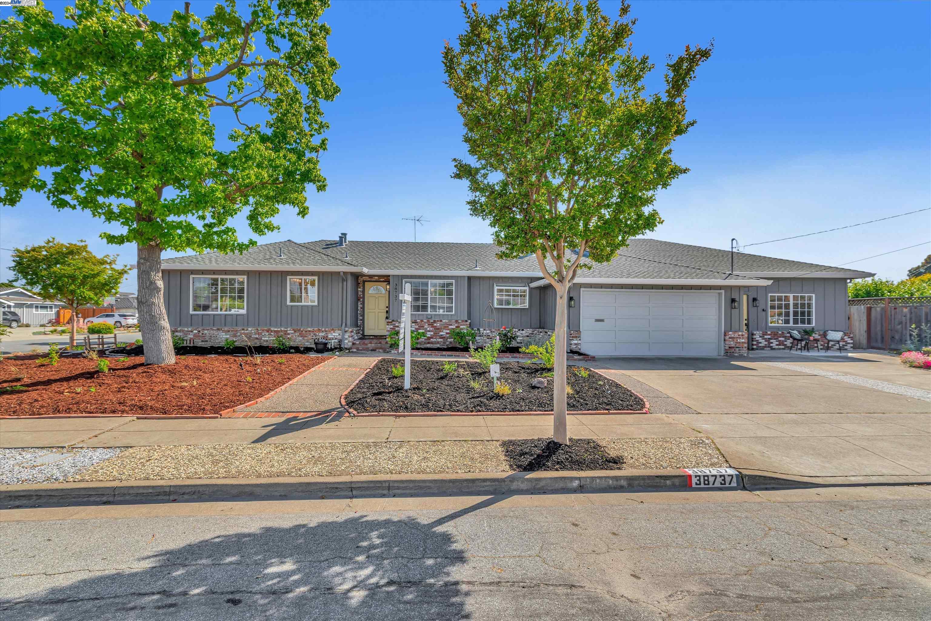 Detail Gallery Image 1 of 1 For 38737 Glenview Dr, Fremont,  CA 94536 - 4 Beds | 3 Baths
