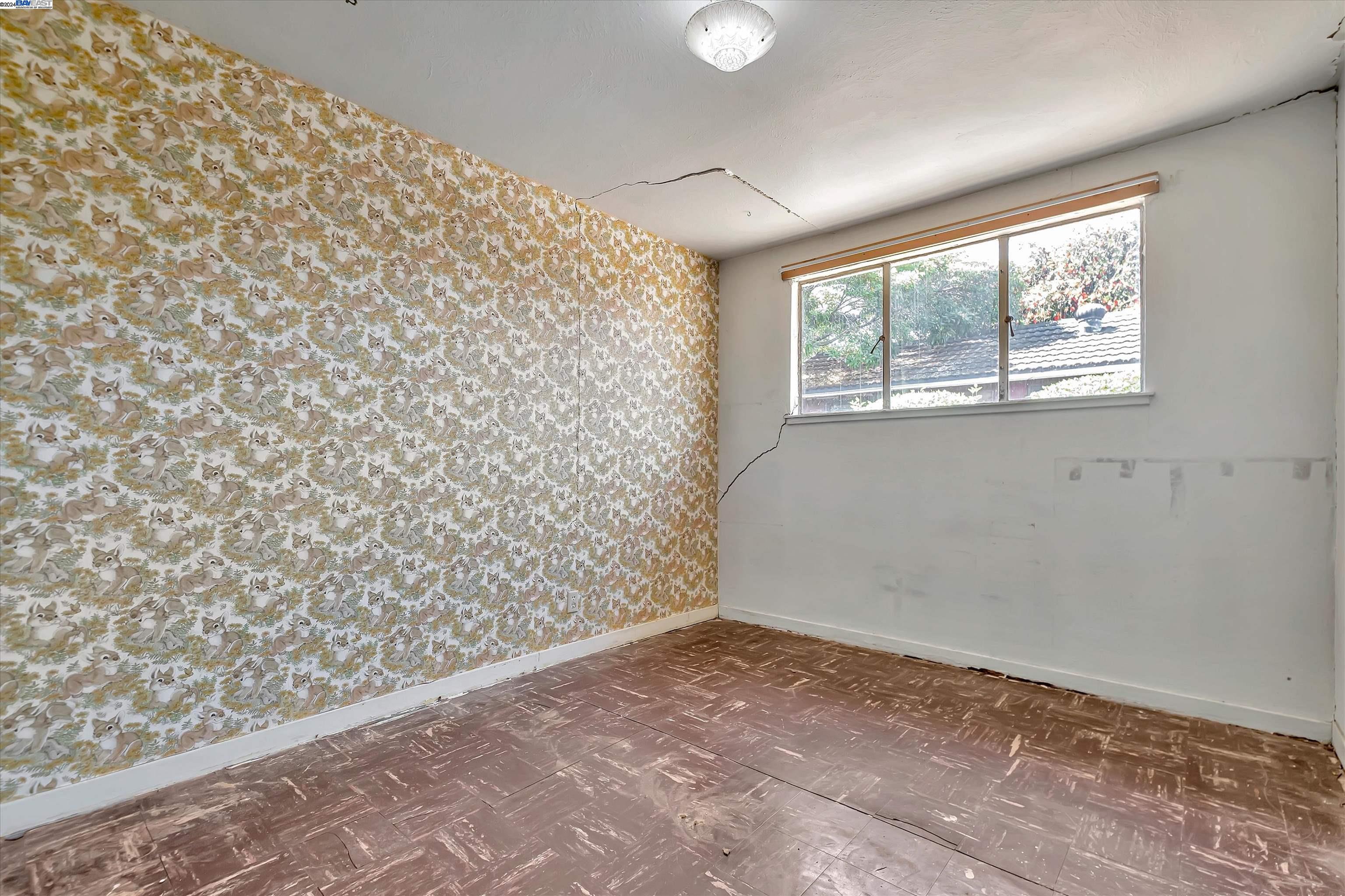 Detail Gallery Image 18 of 27 For 14677 Hanover St, San Leandro,  CA 94579 - 3 Beds | 1 Baths