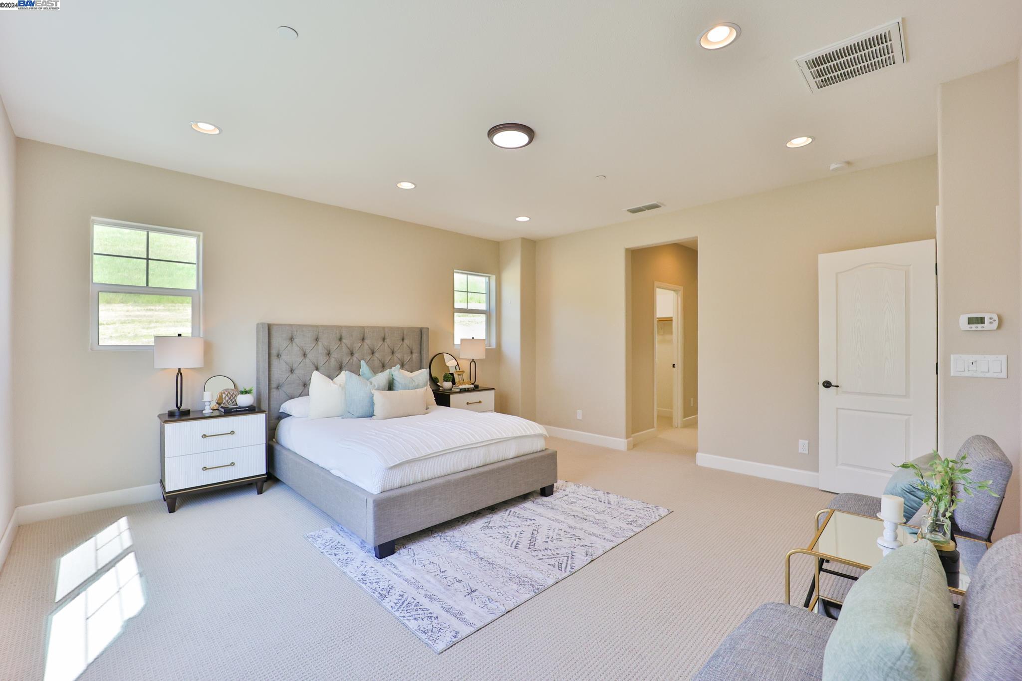 Detail Gallery Image 31 of 60 For 6913 Syrah Dr, Dublin,  CA 94568 - 5 Beds | 3 Baths