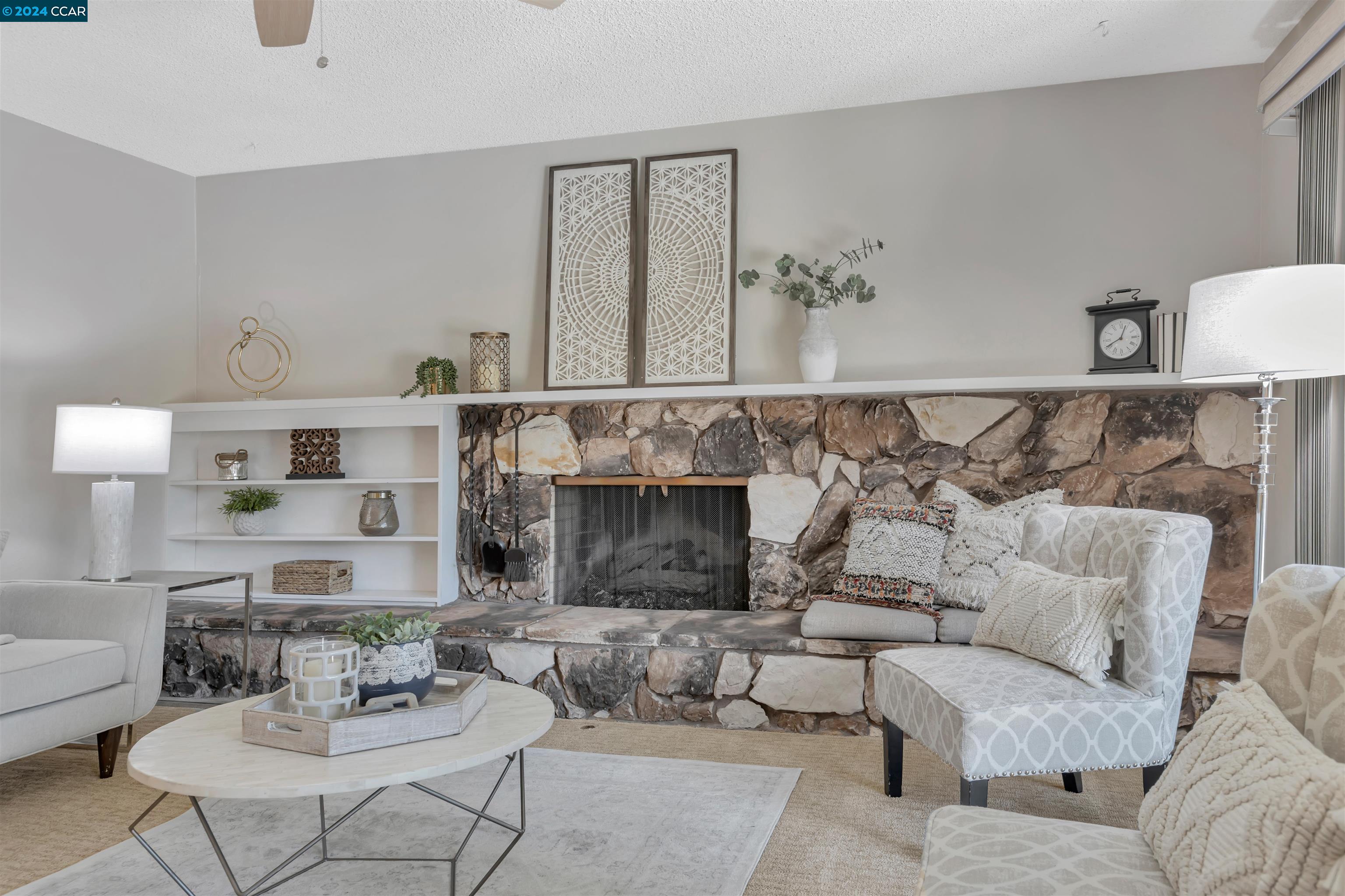 Detail Gallery Image 9 of 35 For 1416 Whitman Rd, Concord,  CA 94518 - 4 Beds | 2 Baths