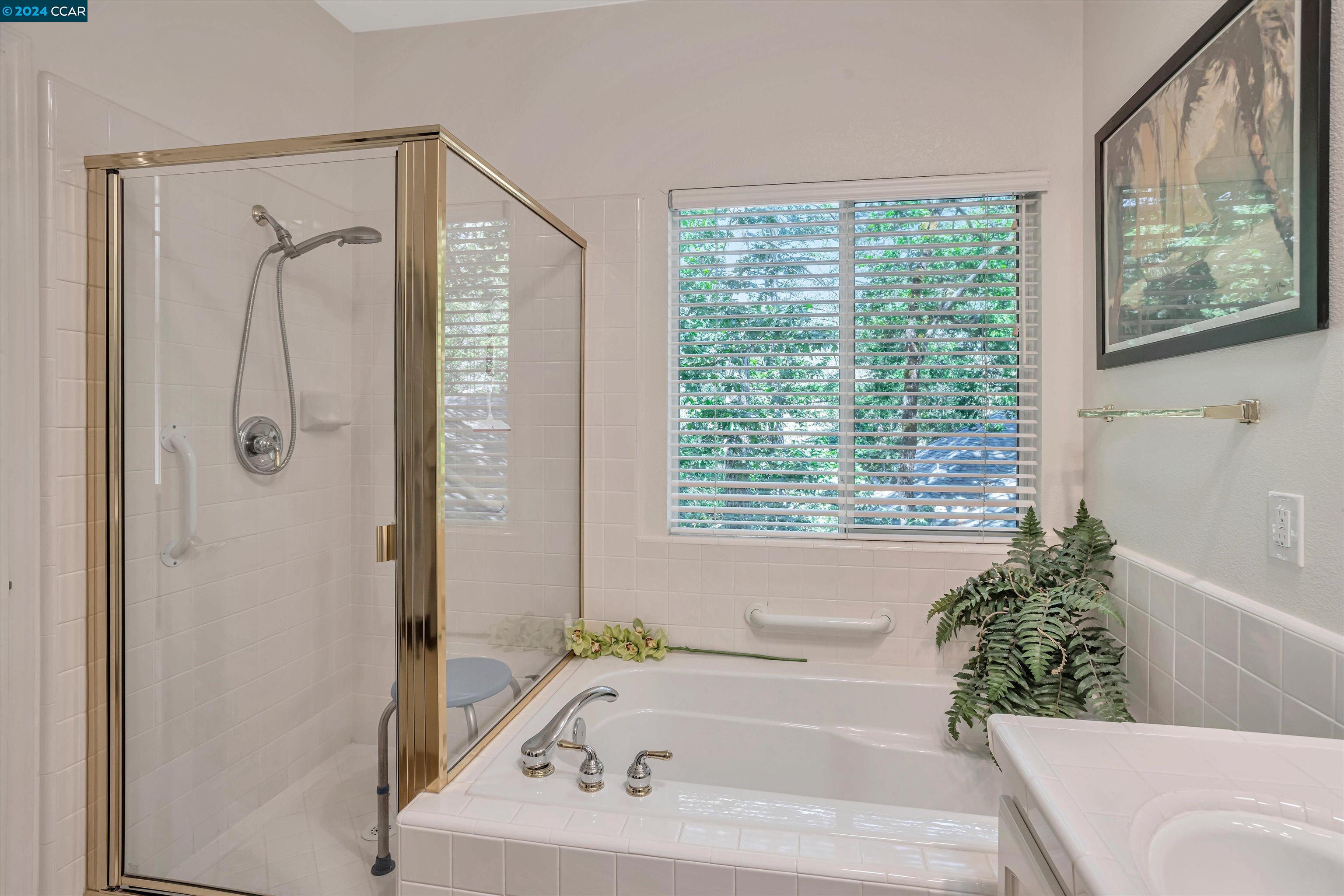 Detail Gallery Image 27 of 35 For 477 Falling Star Ct, Santa Rosa,  CA 95409 - 3 Beds | 2 Baths