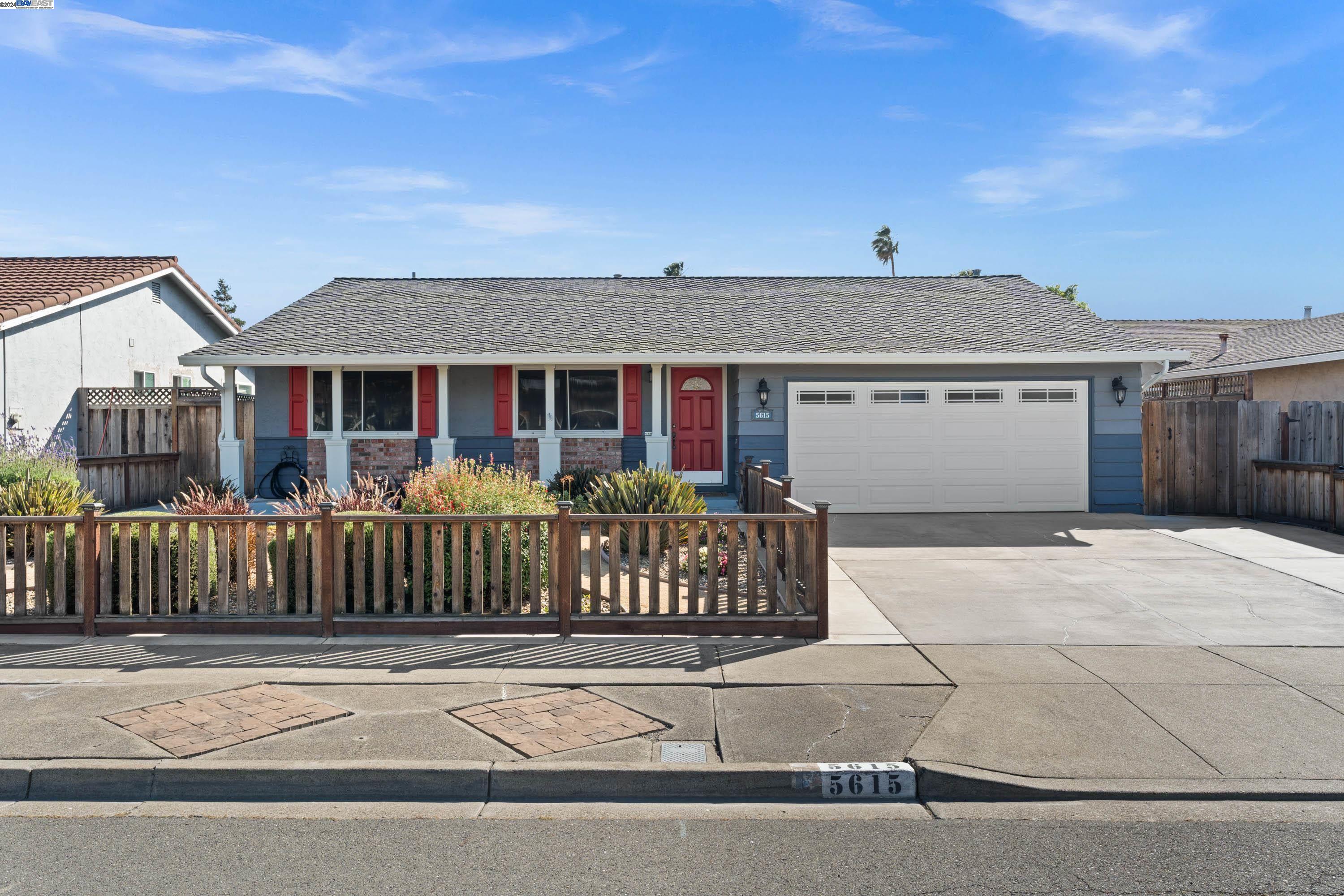 Detail Gallery Image 17 of 37 For 5615 Wintergreen Dr, Newark,  CA 94560 - 3 Beds | 2 Baths