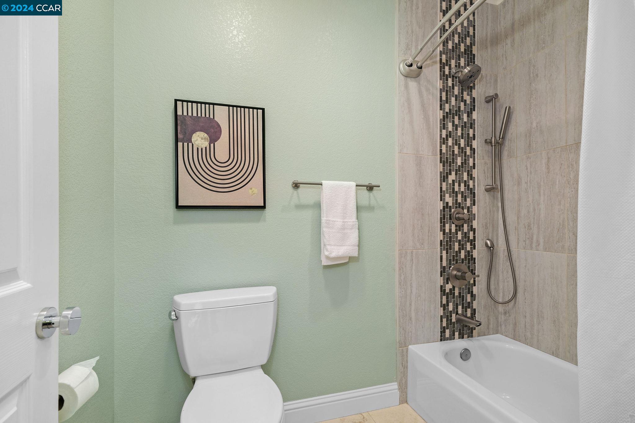Detail Gallery Image 29 of 43 For 1074 Kipling Court, Concord,  CA 94518 - 4 Beds | 2/1 Baths