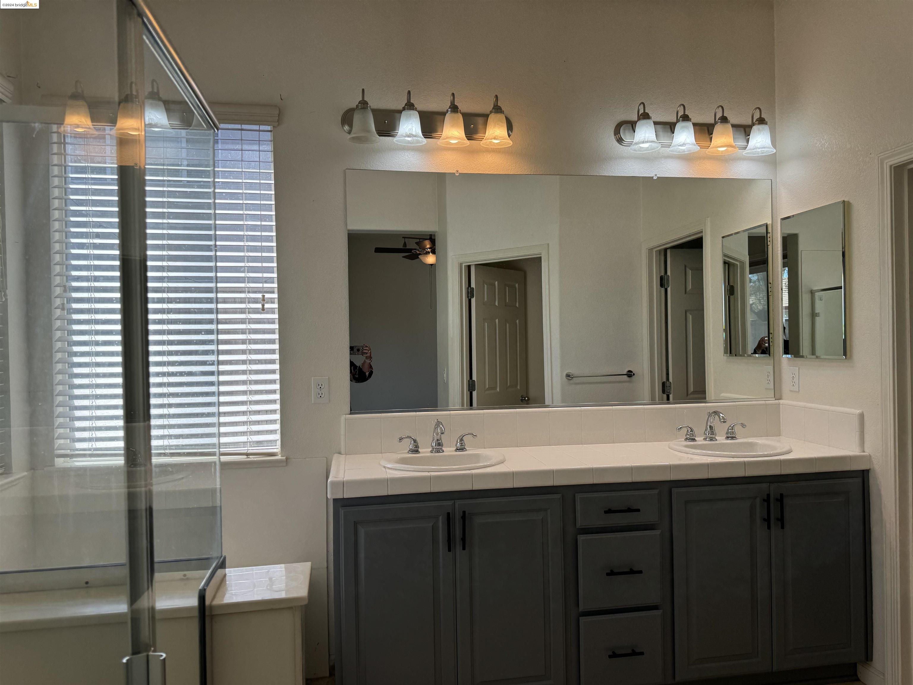 Detail Gallery Image 20 of 25 For 2638 Breaker Way, Stockton,  CA 95209 - 4 Beds | 2 Baths