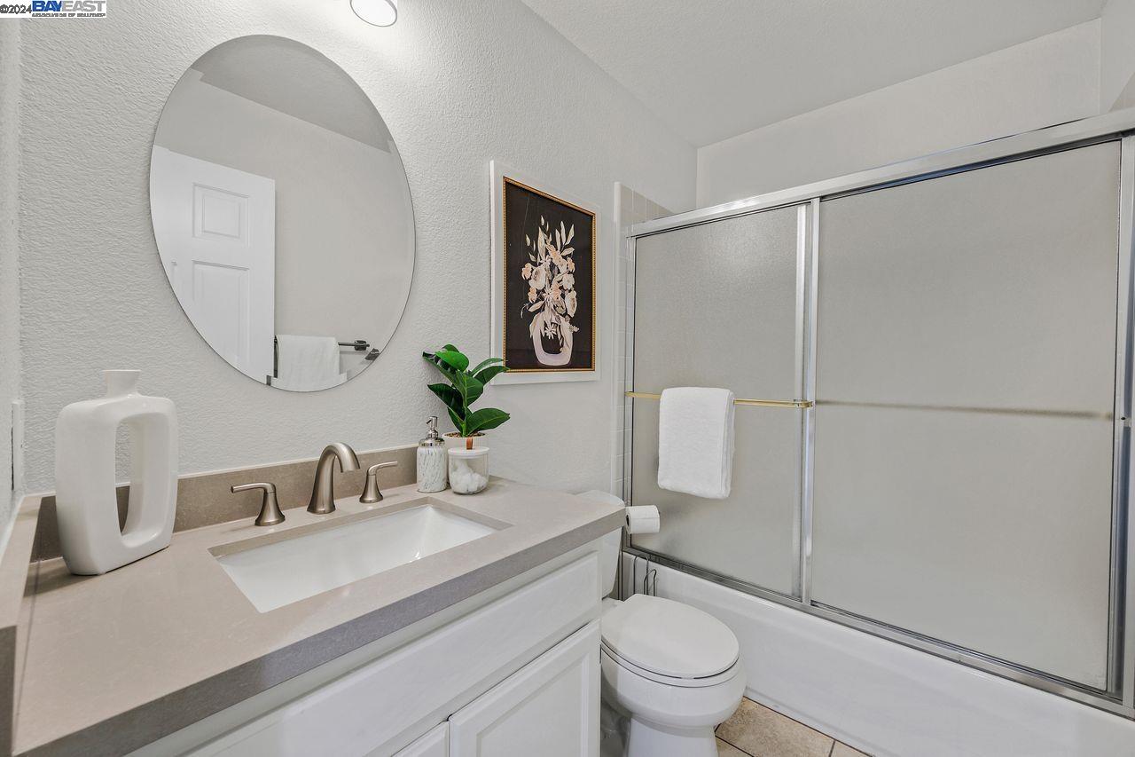 Detail Gallery Image 21 of 60 For 3561 Crespi Court, Pleasanton,  CA 94566 - 5 Beds | 4/1 Baths
