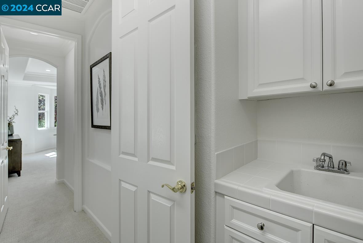 Detail Gallery Image 31 of 60 For 6007 Horsemans Canyon Dr, Walnut Creek,  CA 94595 - 3 Beds | 2 Baths