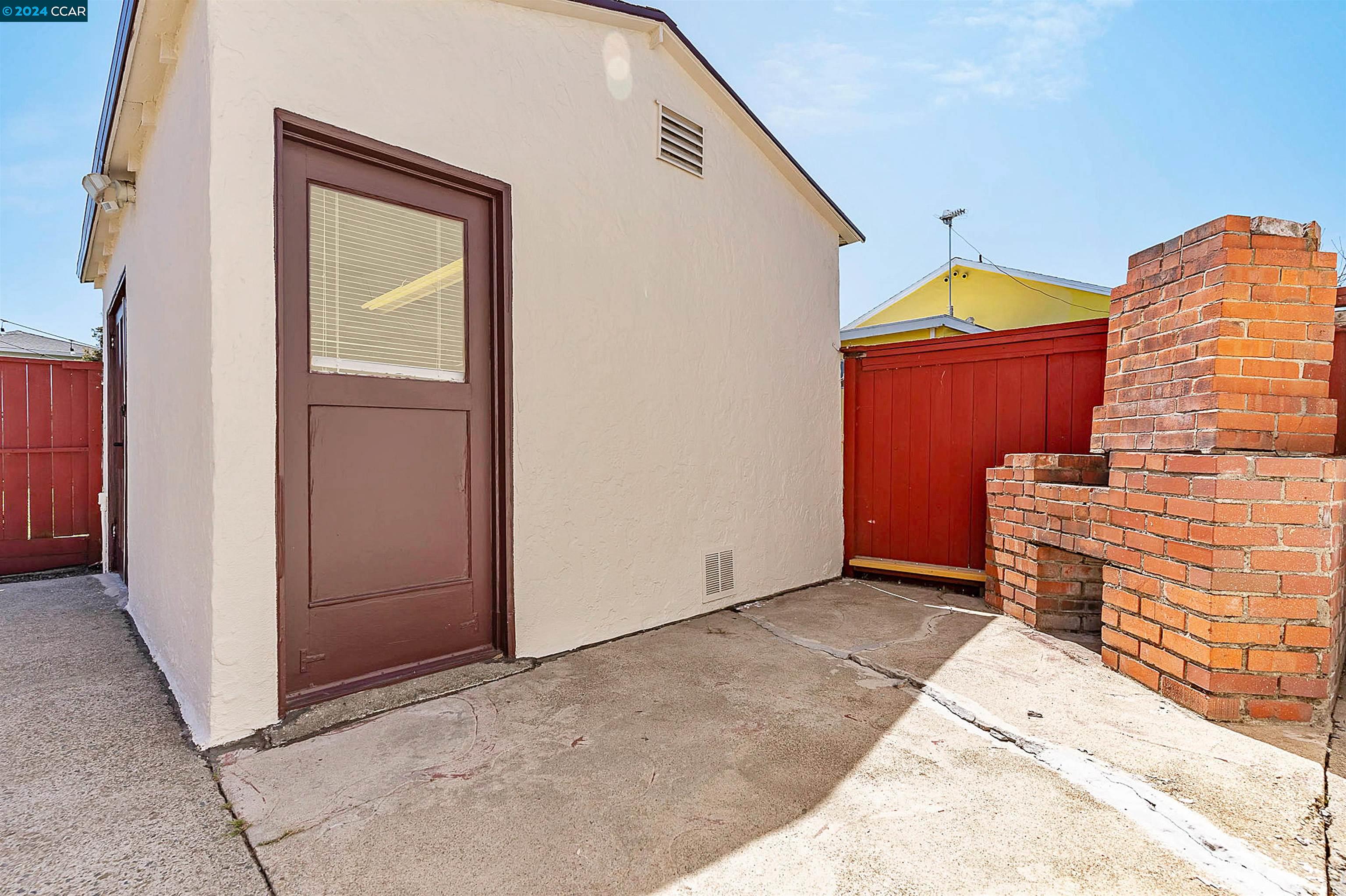 Detail Gallery Image 44 of 49 For 533 27th St, Richmond,  CA 94804 - 2 Beds | 1 Baths