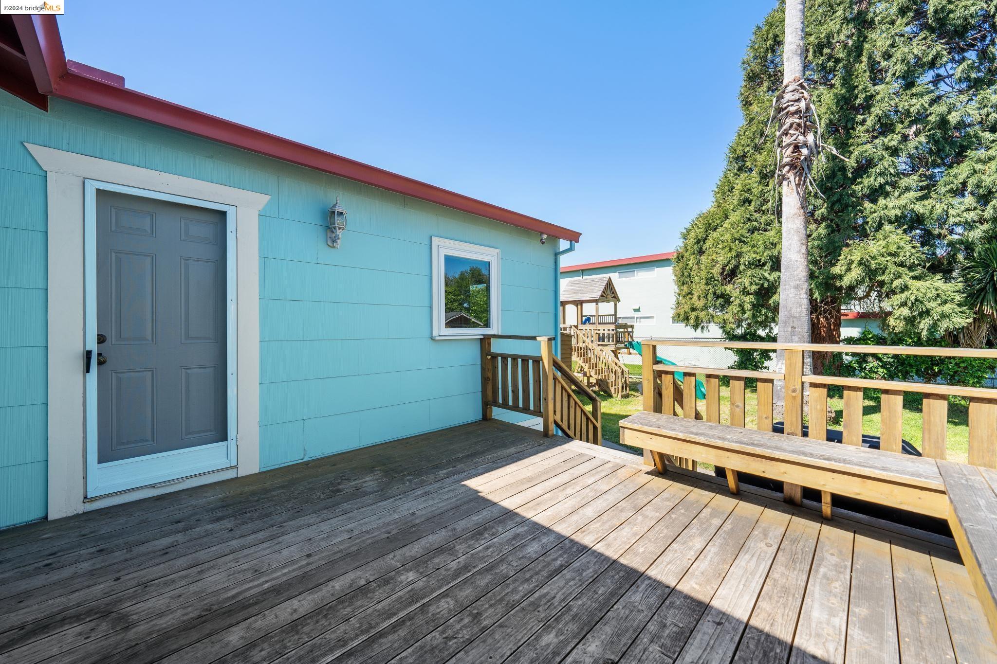 Detail Gallery Image 42 of 42 For 327 S 36th Street, Richmond,  CA 94804 - 3 Beds | 2 Baths