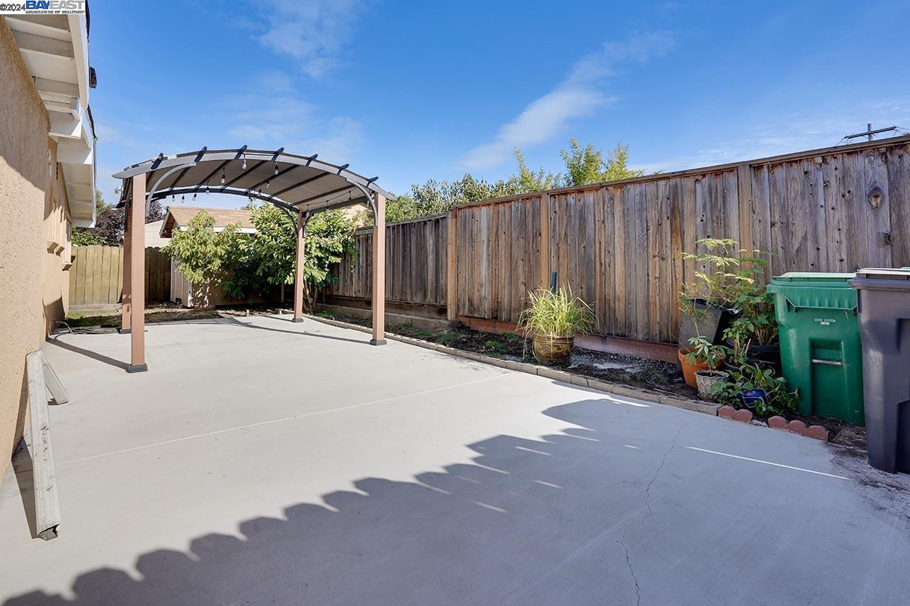 Detail Gallery Image 36 of 47 For 27412 Portsmouth Ave, Hayward,  CA 94545 - 4 Beds | 2 Baths