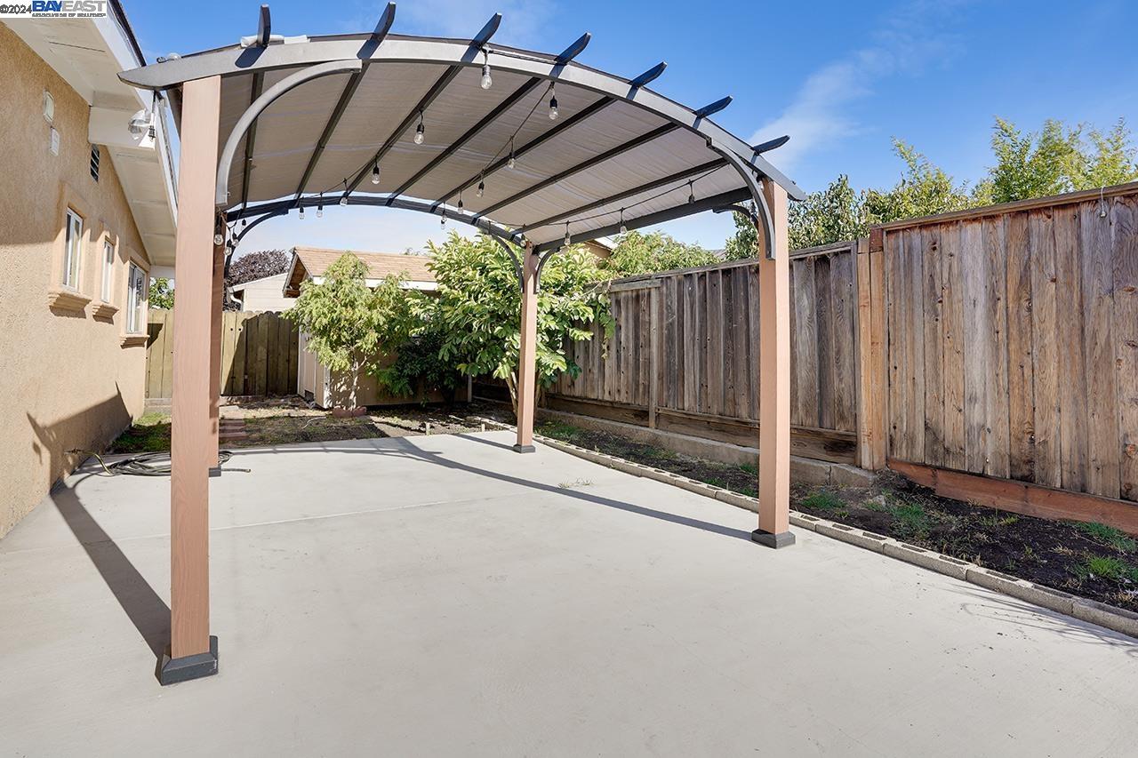 Detail Gallery Image 37 of 47 For 27412 Portsmouth Ave, Hayward,  CA 94545 - 4 Beds | 2 Baths
