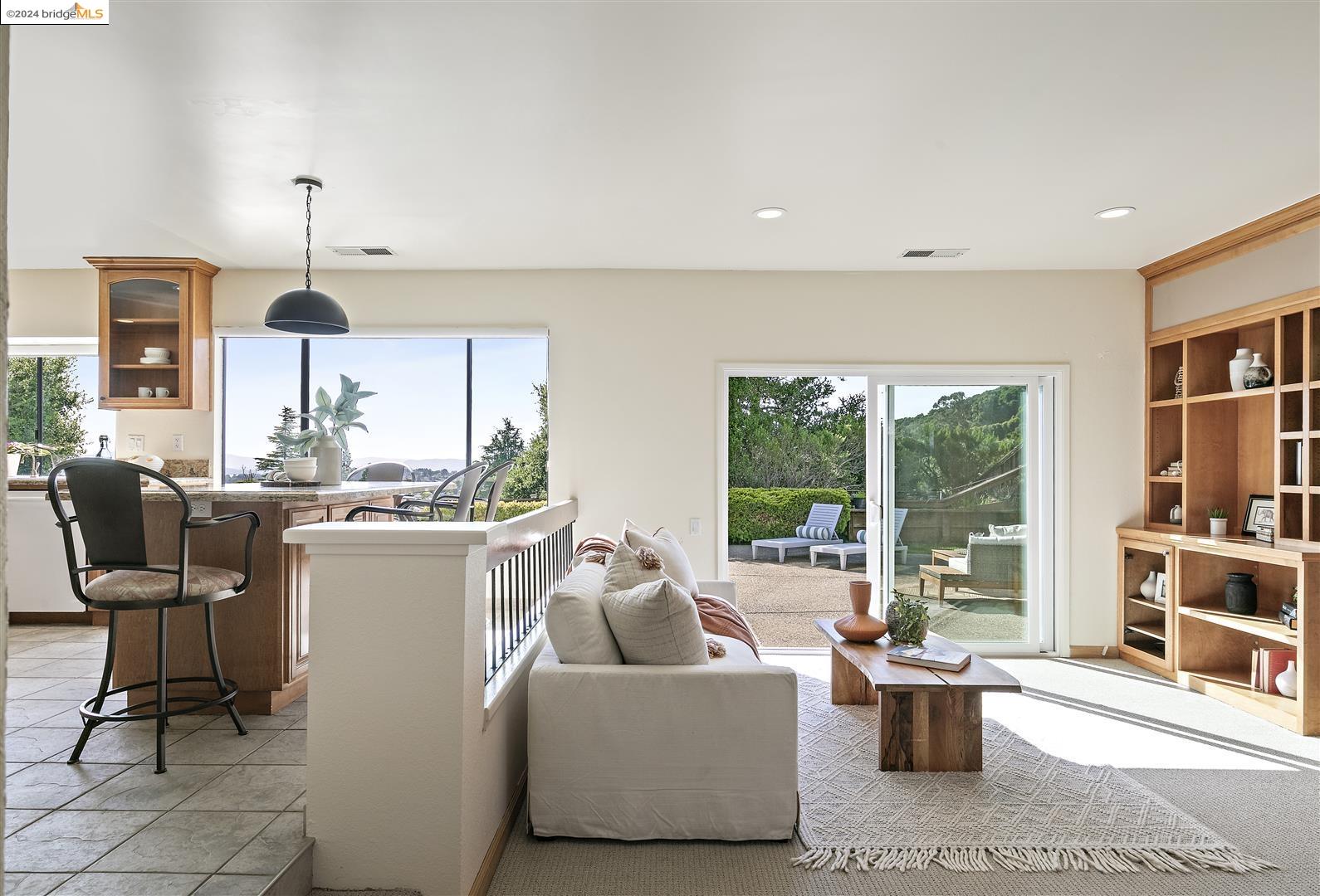Detail Gallery Image 21 of 60 For 3755 Painted Pony Rd, Richmond,  CA 94803 - 4 Beds | 2/1 Baths
