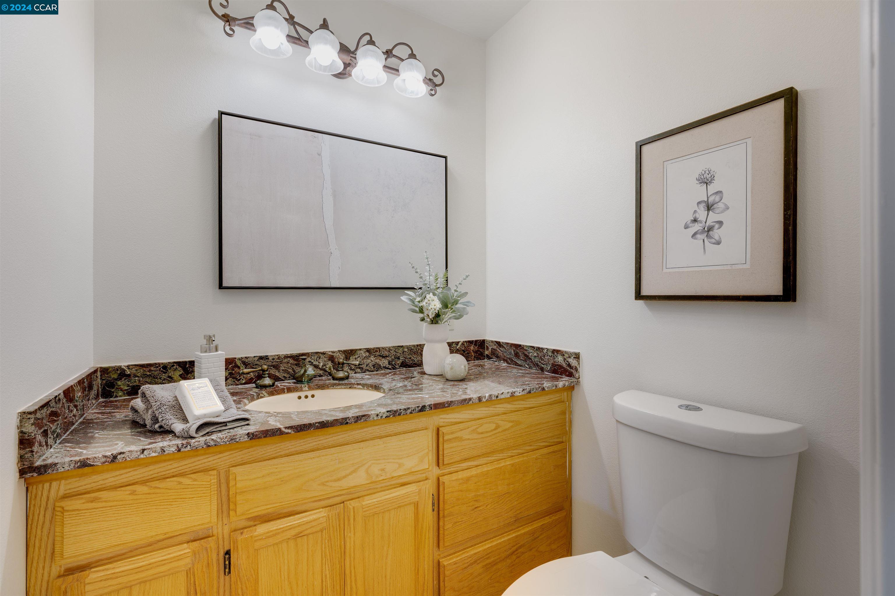Detail Gallery Image 26 of 44 For 1681 Pleasant Hill Rd, Lafayette,  CA 94549 - 5 Beds | 3/1 Baths