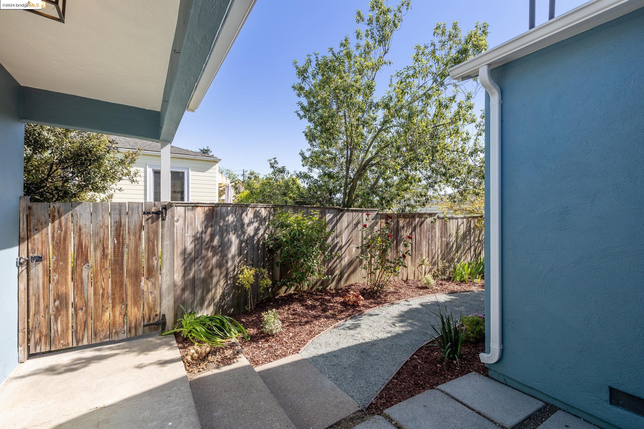 Detail Gallery Image 37 of 48 For 921 Richmond St, El Cerrito,  CA 94530 - 3 Beds | 2 Baths