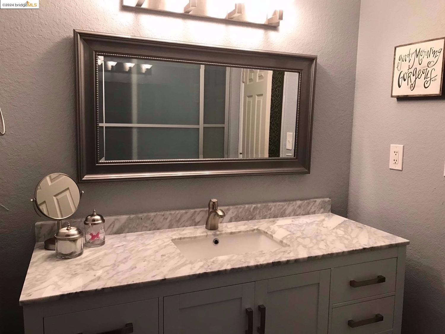 Detail Gallery Image 11 of 18 For 1200 Lakewood Avenue #12,  Modesto,  CA 95355 - 2 Beds | 2 Baths