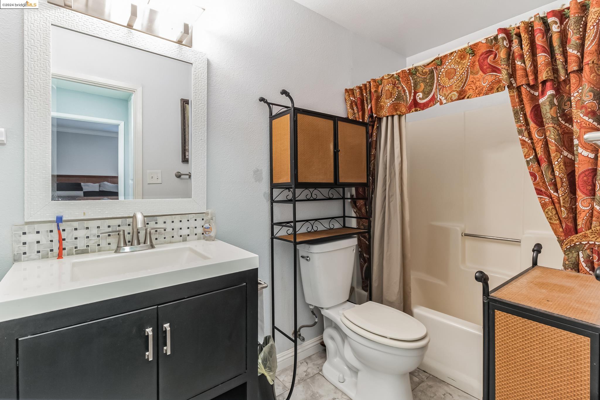 Detail Gallery Image 13 of 18 For 1200 Lakewood Avenue #12,  Modesto,  CA 95355 - 2 Beds | 2 Baths