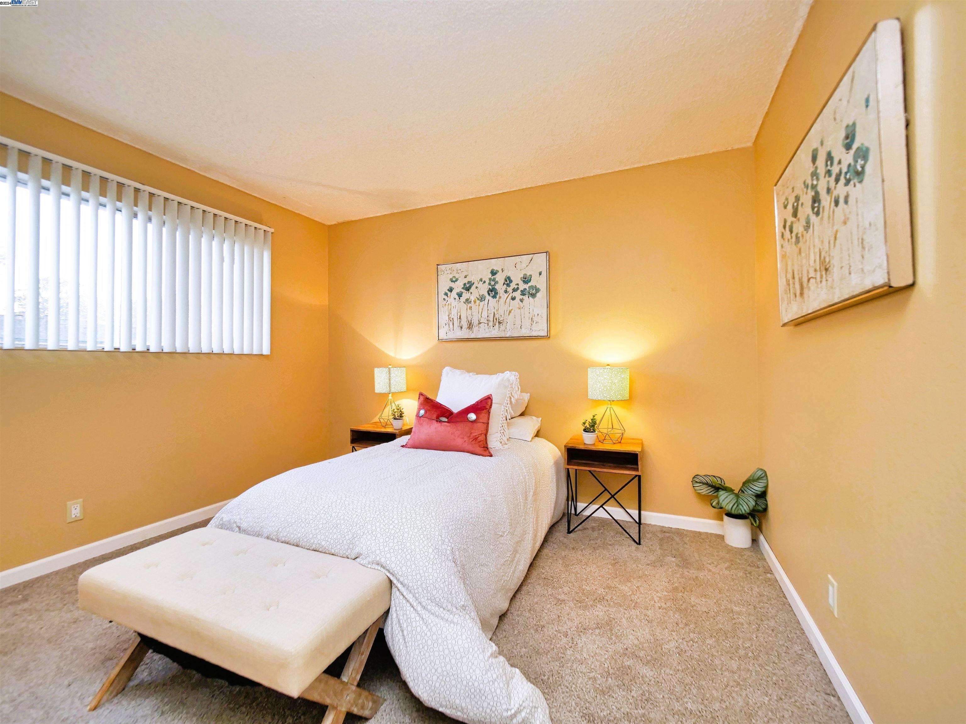Detail Gallery Image 20 of 34 For 27561 Stromberg Ct, Hayward,  CA 94545 - 2 Beds | 1/1 Baths