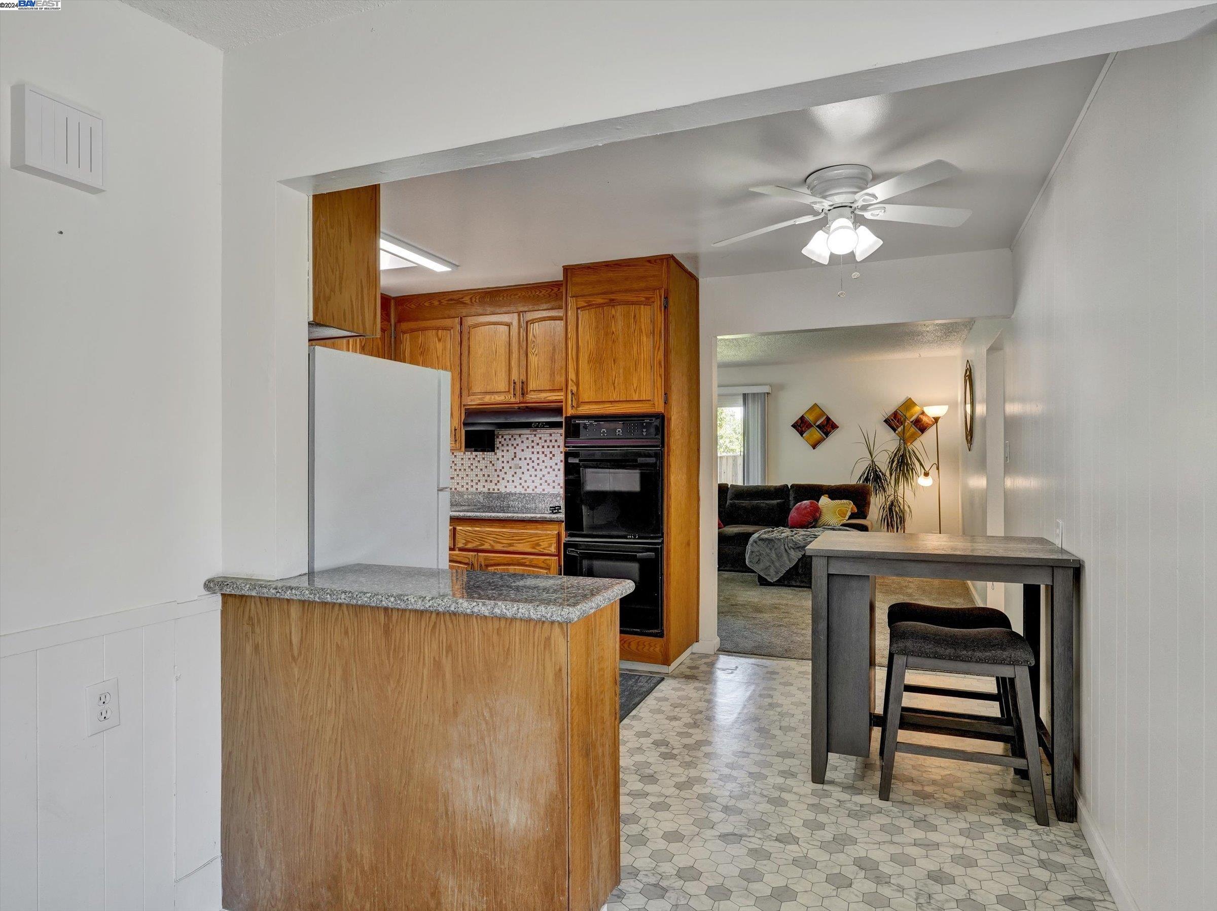 Detail Gallery Image 13 of 21 For 1812 San Jose Pl., Fairfield,  CA 94533 - 3 Beds | 2 Baths