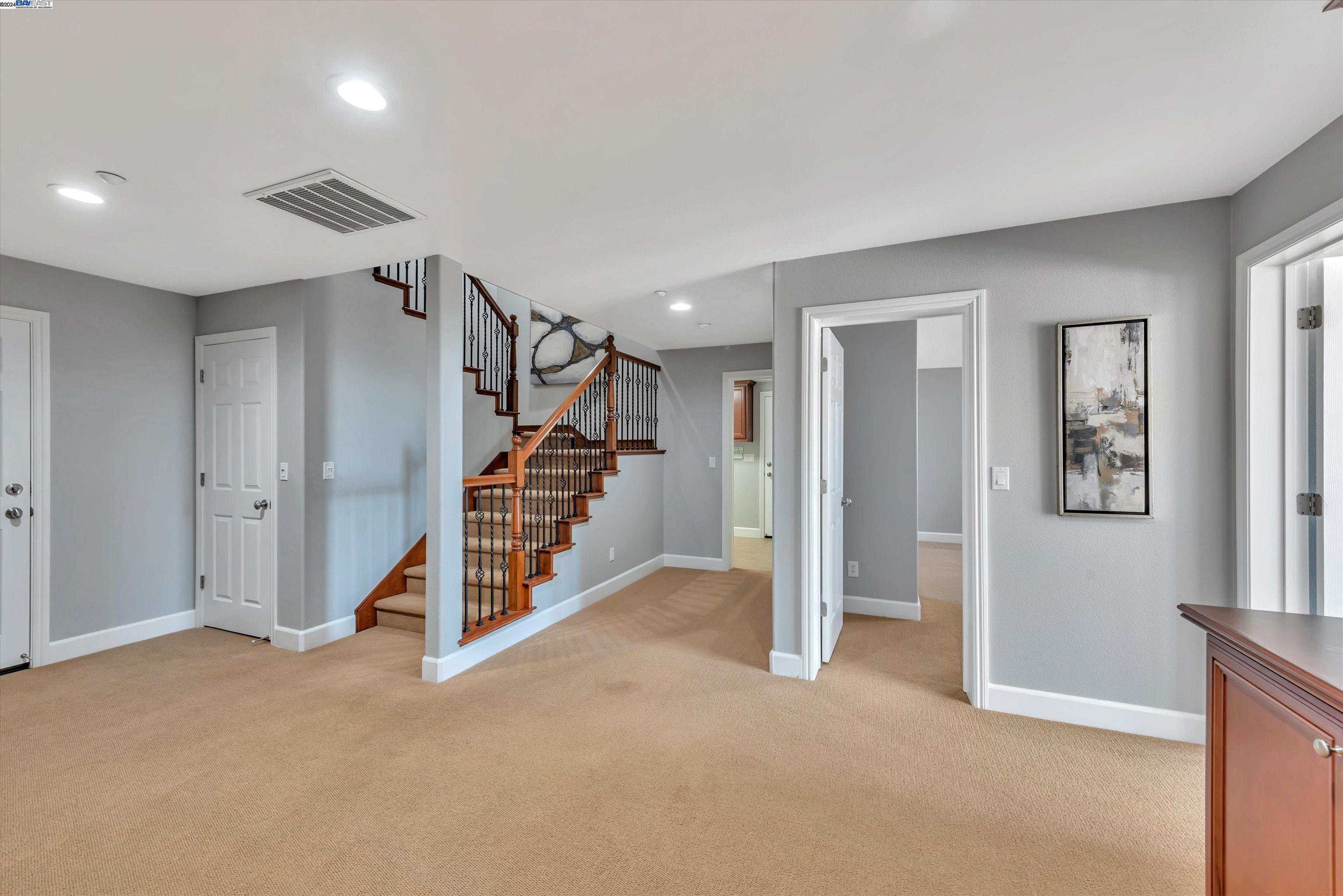 Detail Gallery Image 23 of 37 For 29941 Bello View Pl, Hayward,  CA 94544 - 4 Beds | 3/1 Baths