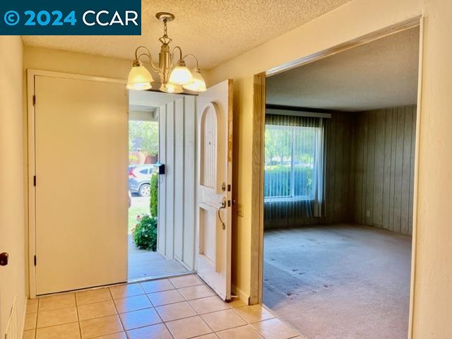 Detail Gallery Image 3 of 18 For 2765 Minert Rd, Concord,  CA 94518 - 4 Beds | 2 Baths