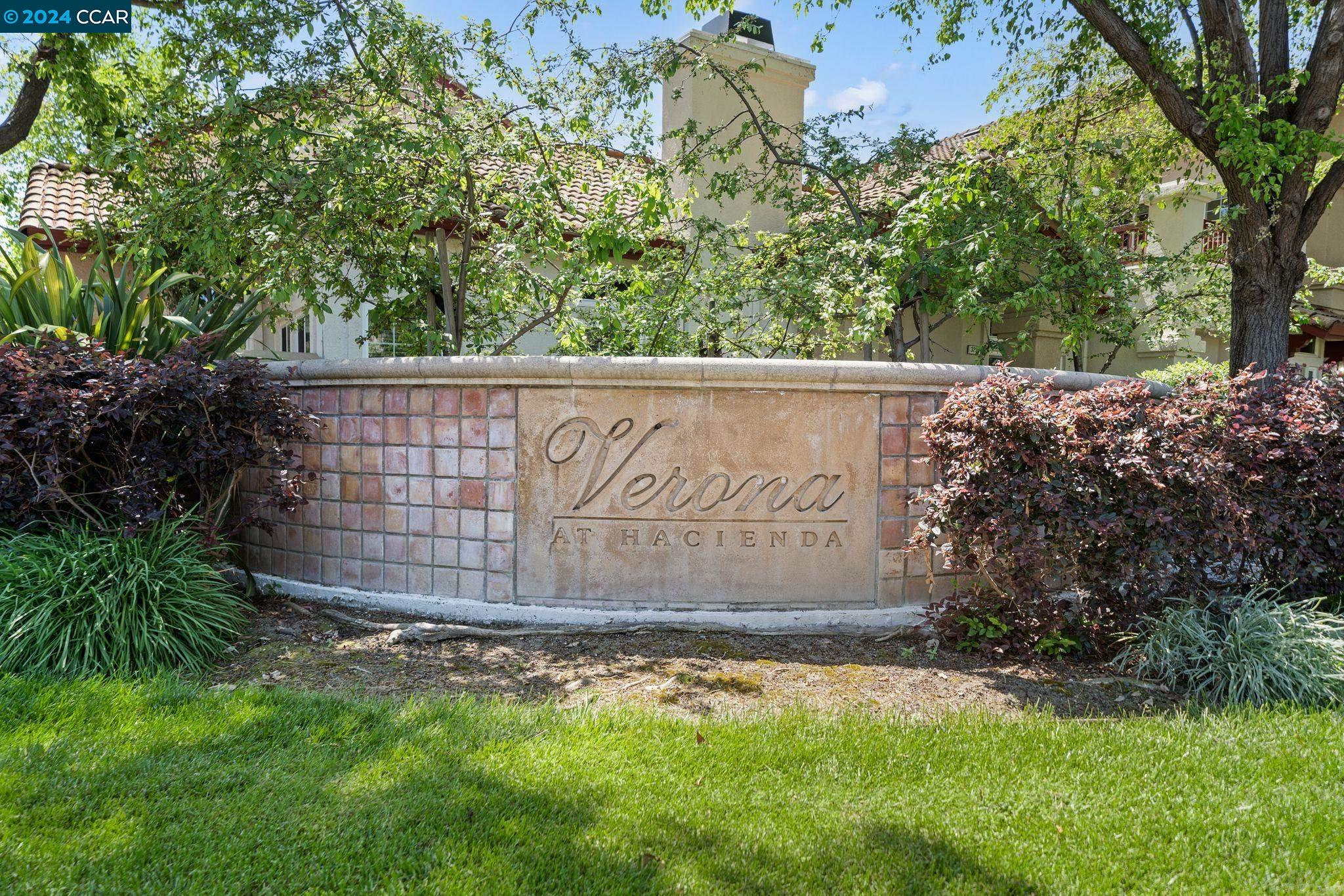 Detail Gallery Image 2 of 45 For 5762 Belleza Dr, Pleasanton,  CA 94588 - 2 Beds | 2 Baths