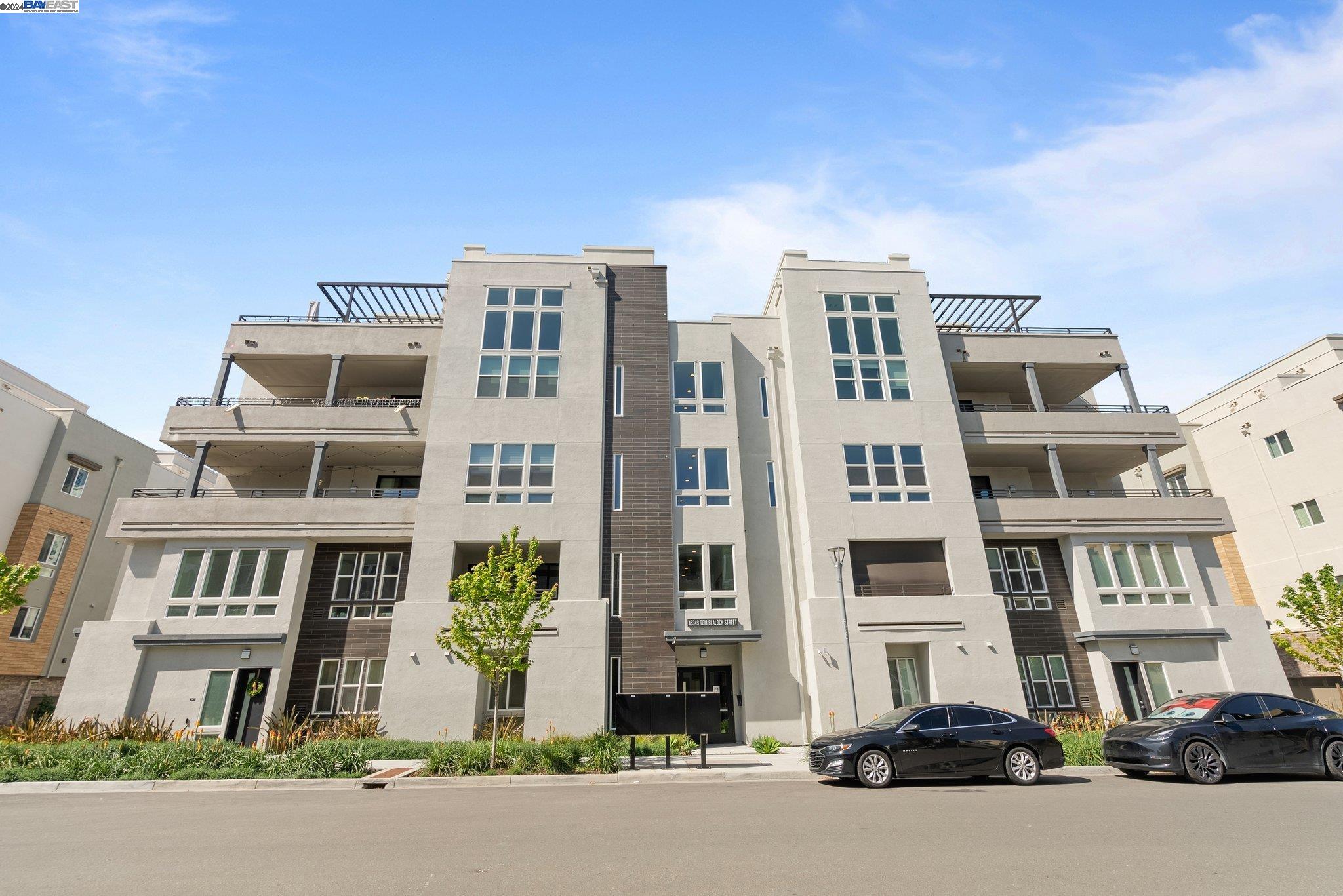 Detail Gallery Image 1 of 1 For 45349 Tom Blalock St #402,  Fremont,  CA 94539 - 3 Beds | 2/1 Baths