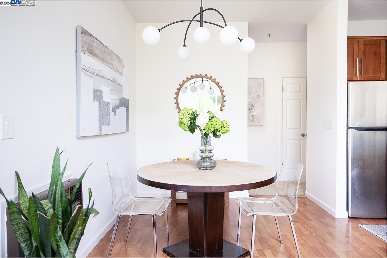 Photo #5: 41058385 Listing 