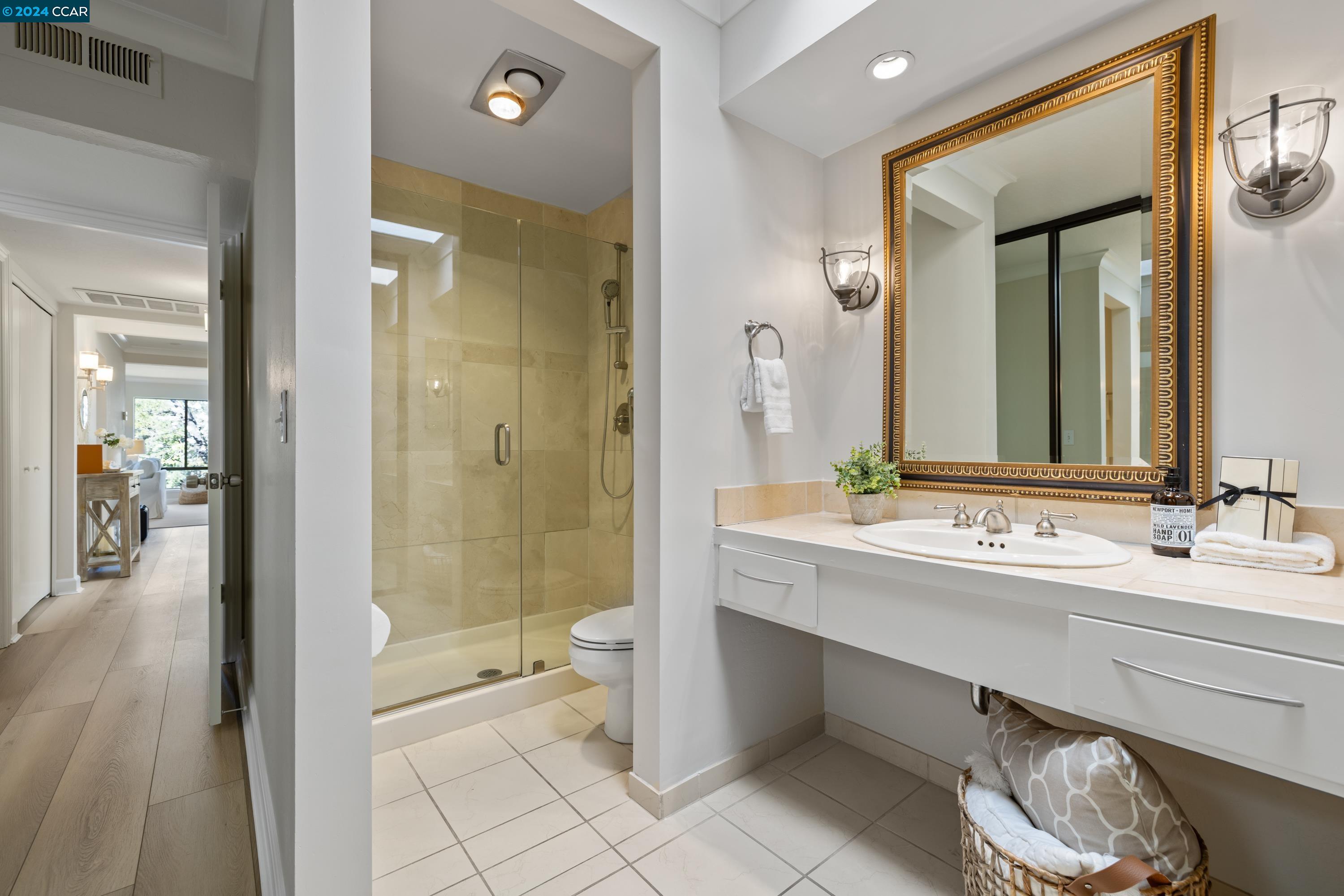 Detail Gallery Image 13 of 18 For 340 N Civic Dr #306,  Walnut Creek,  CA 94596 - 2 Beds | 2 Baths