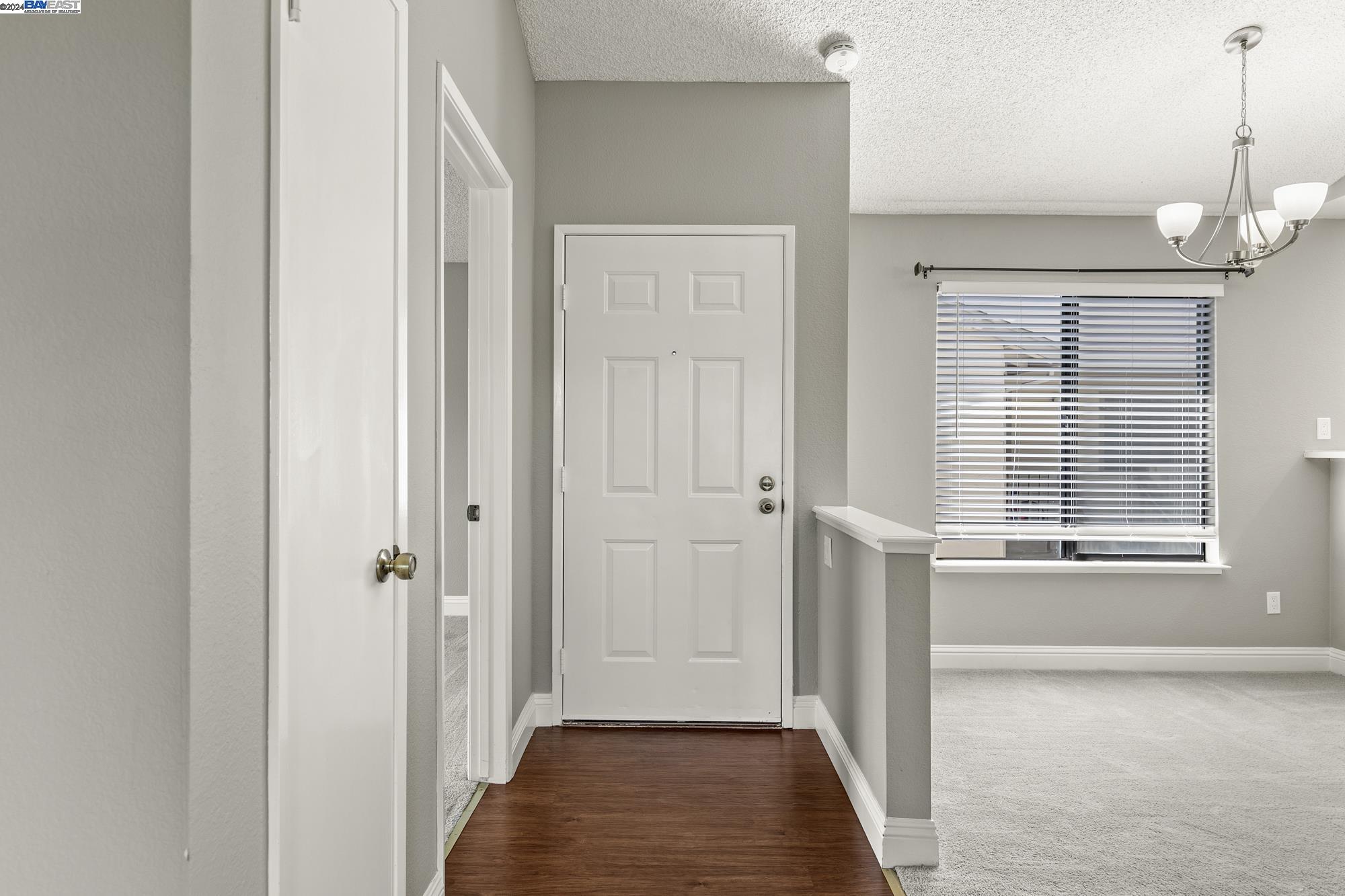 Photo #5: 41058399 Listing 