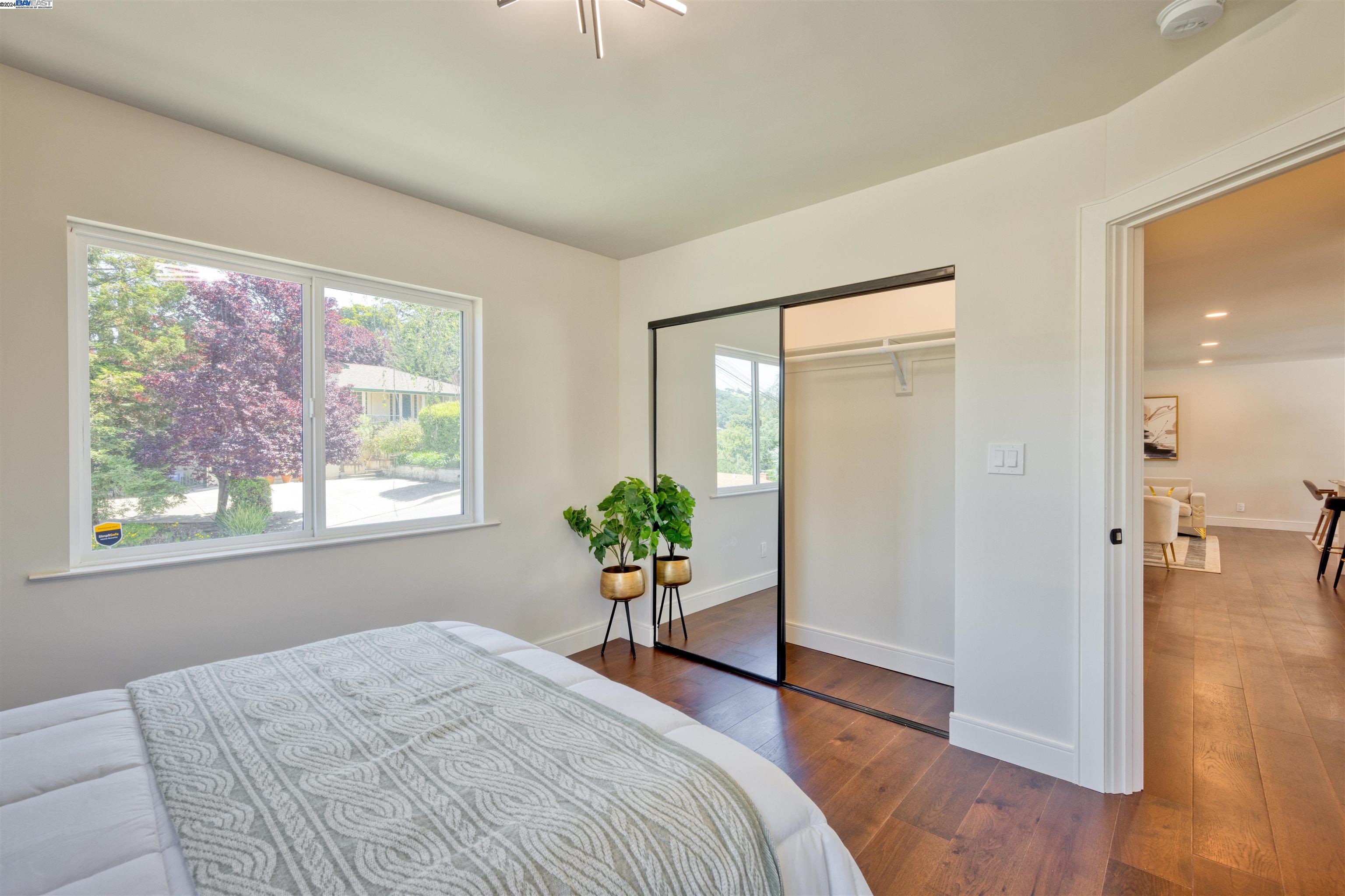 Detail Gallery Image 21 of 36 For 1365 Parker St, San Leandro,  CA 94577 - 3 Beds | 2 Baths