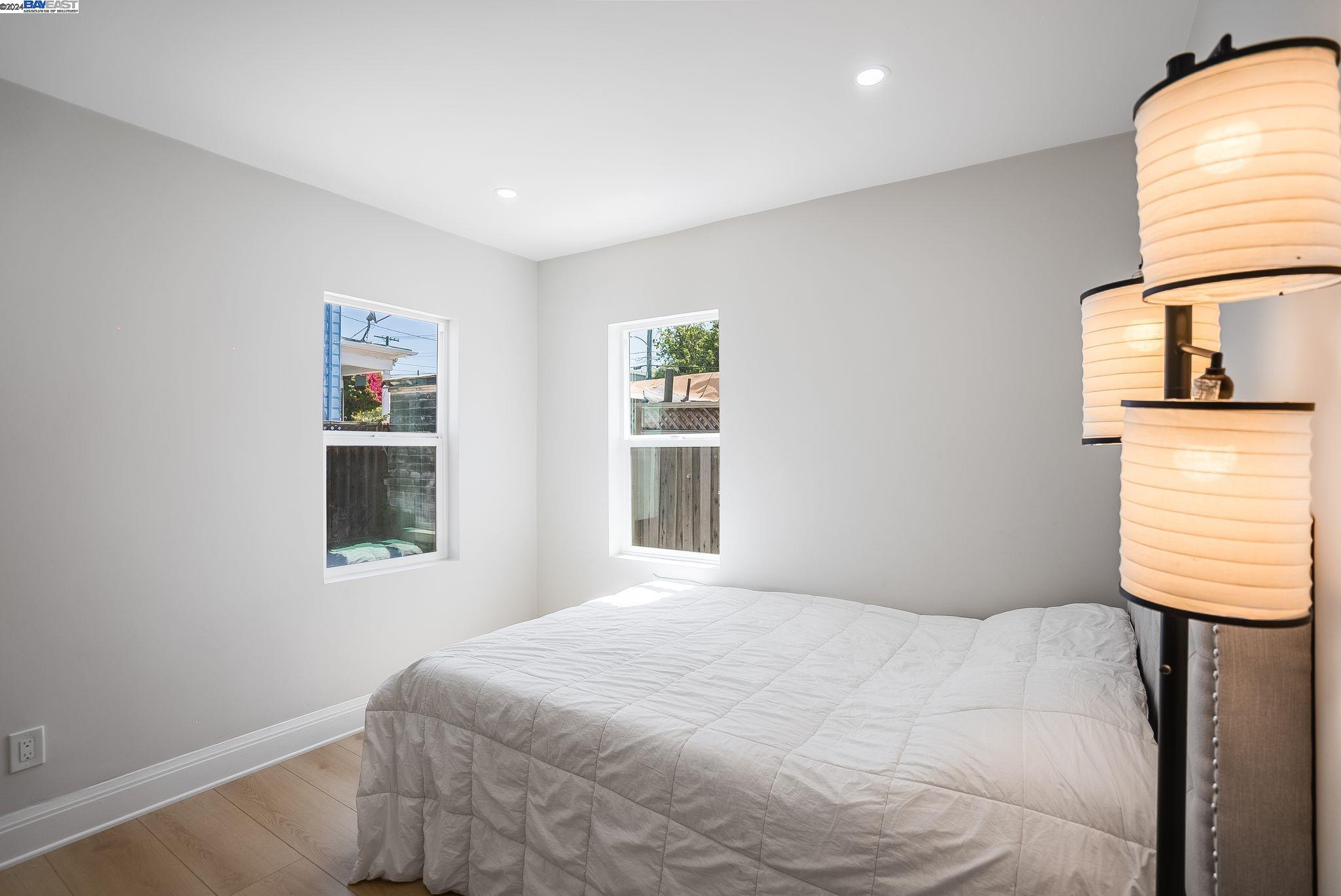 Detail Gallery Image 21 of 33 For 2038 E East 28th Street, Oakland,  CA 94606 - 2 Beds | 1 Baths