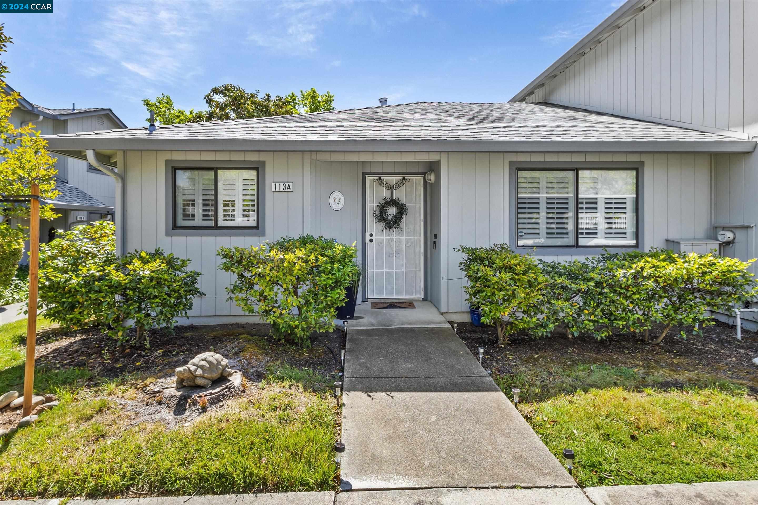 Detail Gallery Image 1 of 21 For 113 Elbridge Ave a,  Cloverdale,  CA 95425 - 2 Beds | 2 Baths