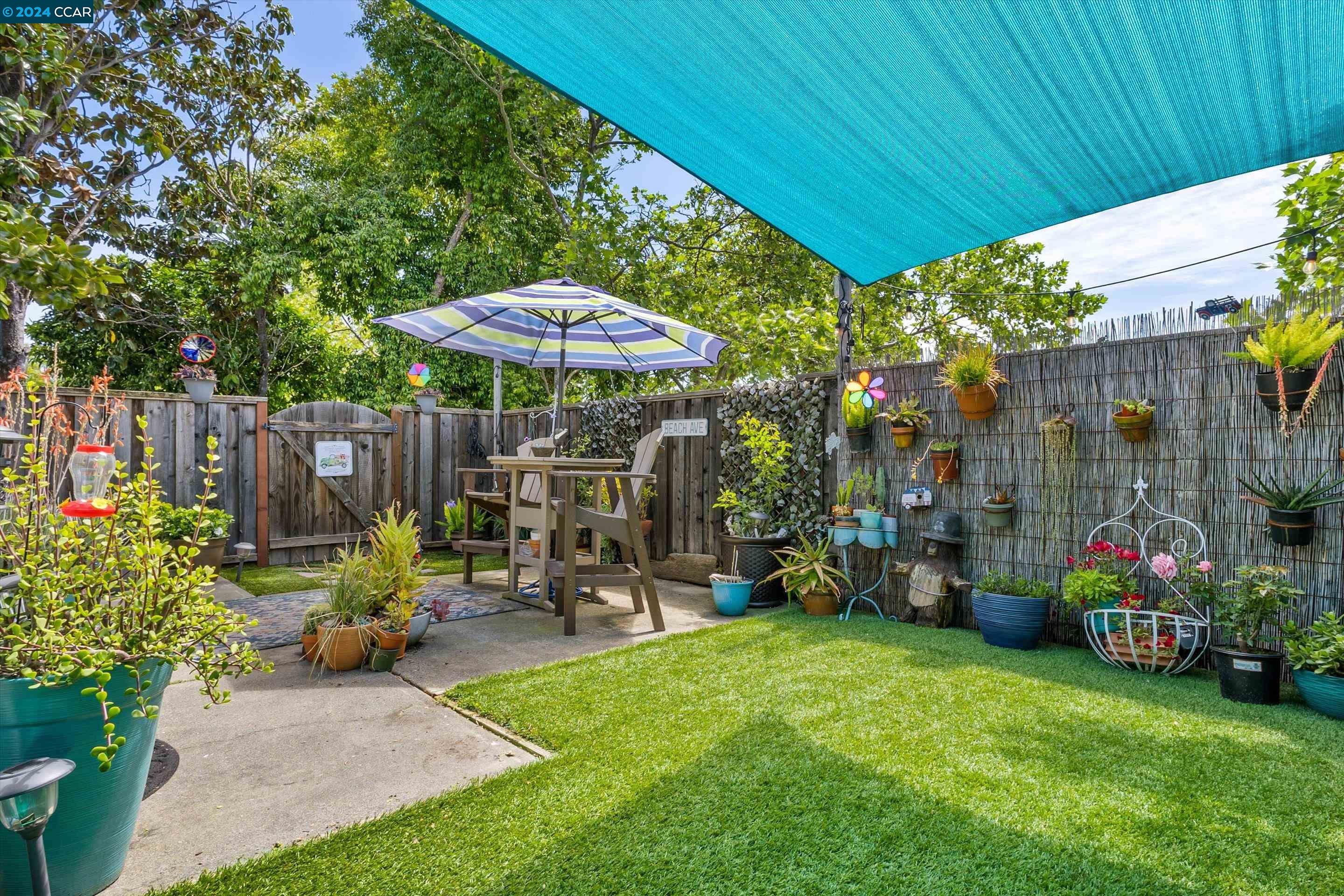 Detail Gallery Image 20 of 21 For 113 Elbridge Ave a,  Cloverdale,  CA 95425 - 2 Beds | 2 Baths