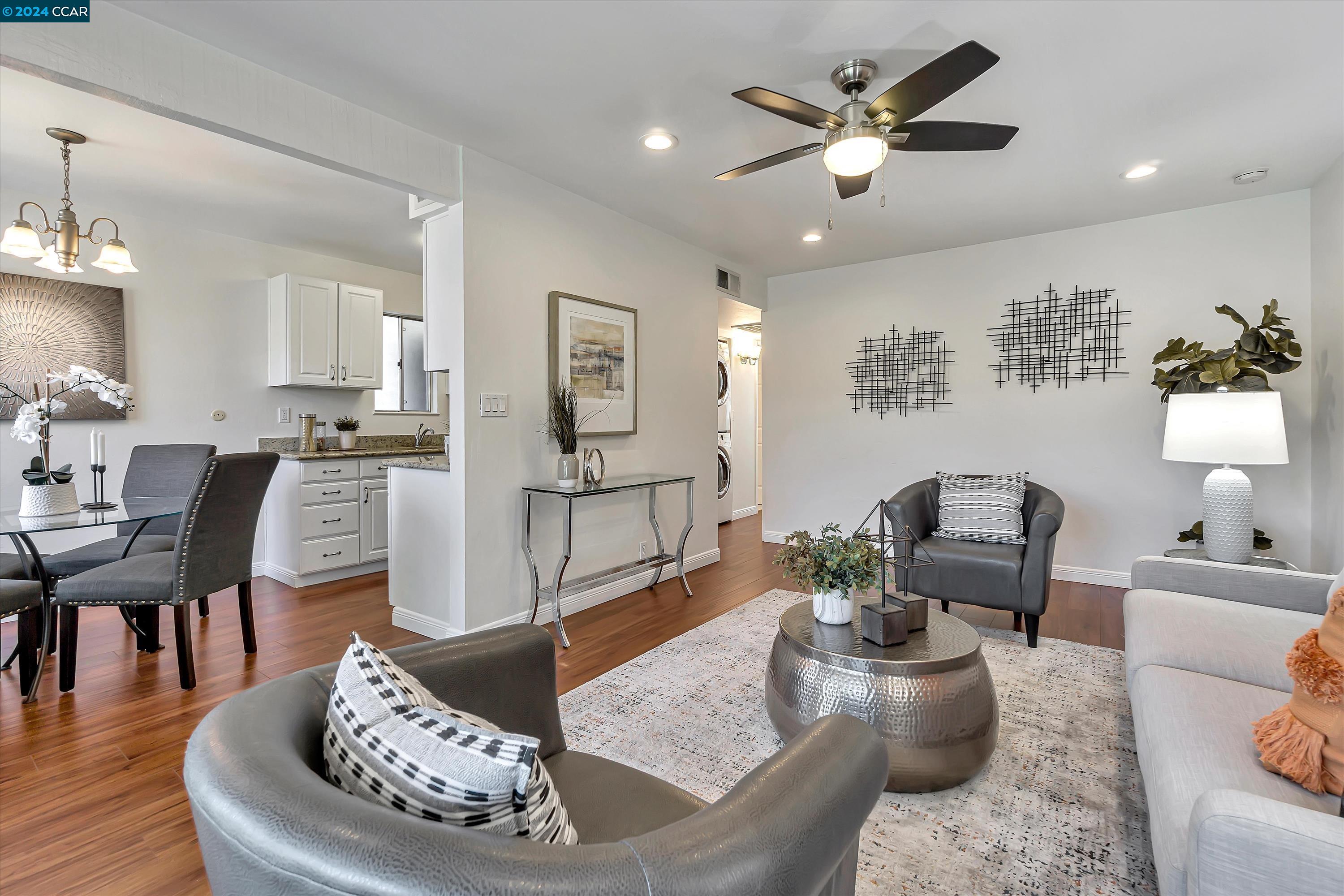 More Details about MLS # 41058454 : 1590 SUNNYVALE AVE # 34